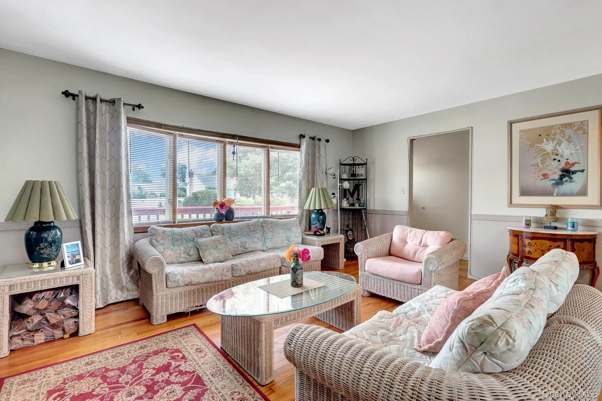 47 Whittier Avenue, Babylon, NY, 3 Bedrooms Bedrooms, 7 Rooms Rooms,2 BathroomsBathrooms,Residential,For Rent,Whittier,0,1026429 47 Whittier Avenue, Babylon, NY, 3 Bedrooms Bedrooms, 7 Rooms Rooms,2 BathroomsBathrooms,Residential,For Rent,Whittier,0,1026429
