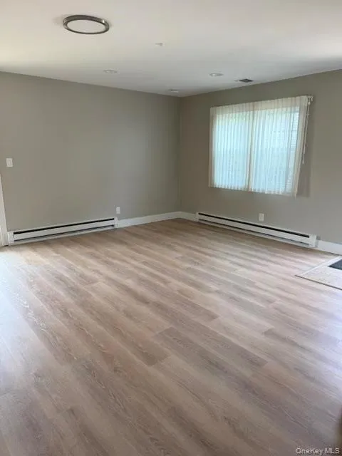 43 Harbor, Babylon, NY, 1 Bedroom Bedrooms, 3 Rooms Rooms,1 BathroomBathrooms,Residential Lease,For Rent,Harbor,0,1026435 43 Harbor, Babylon, NY, 1 Bedroom Bedrooms, 3 Rooms Rooms,1 BathroomBathrooms,Residential Lease,For Rent,Harbor,0,1026435