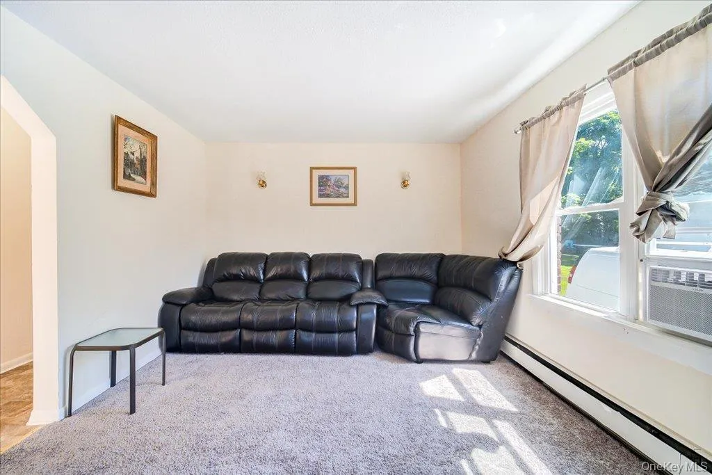 6 Hill Street, Wawarsing, NY, 2 Bedrooms Bedrooms, 6 Rooms Rooms,1 BathroomBathrooms,Residential,For Rent,Hill,0,1026437 6 Hill Street, Wawarsing, NY, 2 Bedrooms Bedrooms, 6 Rooms Rooms,1 BathroomBathrooms,Residential,For Rent,Hill,0,1026437