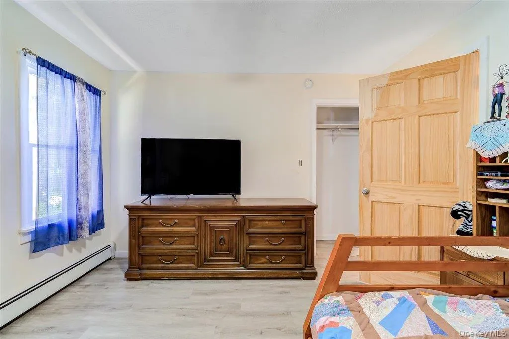 6 Hill Street, Wawarsing, NY, 2 Bedrooms Bedrooms, 6 Rooms Rooms,1 BathroomBathrooms,Residential,For Rent,Hill,0,1026437 6 Hill Street, Wawarsing, NY, 2 Bedrooms Bedrooms, 6 Rooms Rooms,1 BathroomBathrooms,Residential,For Rent,Hill,0,1026437