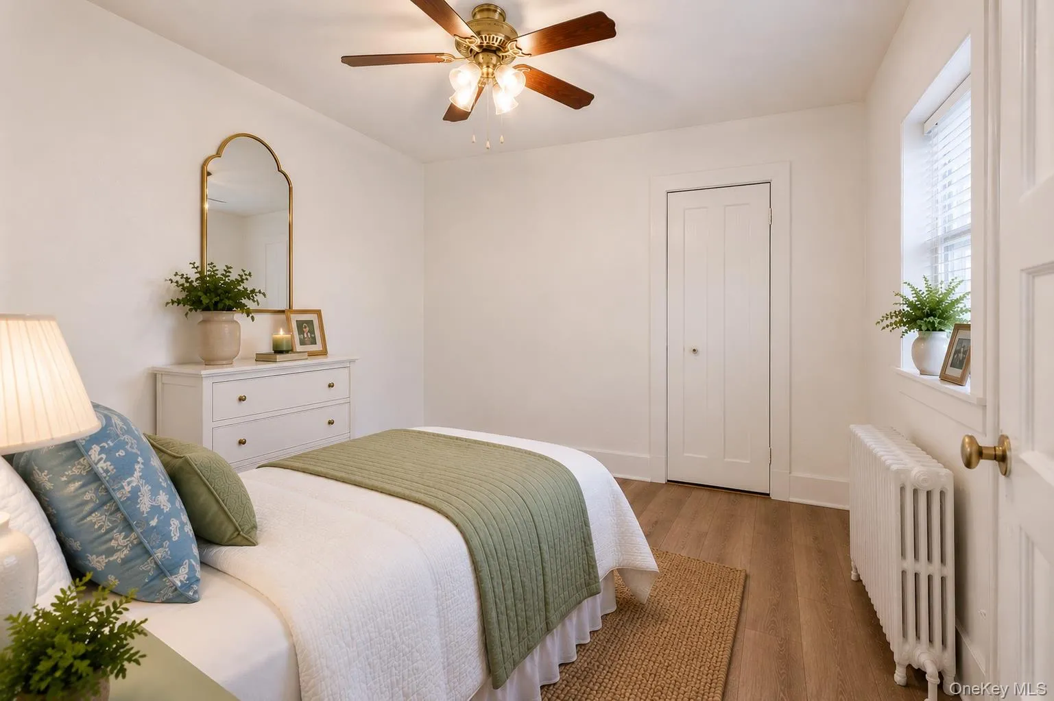Virtually Staged. The smaller of the two rooms can be used for a home office, bedroom or you can open the doors to make it a large spacious suite. Virtually Staged. The smaller of the two rooms can be used for a home office, bedroom or you can open the doors to make it a large spacious suite.