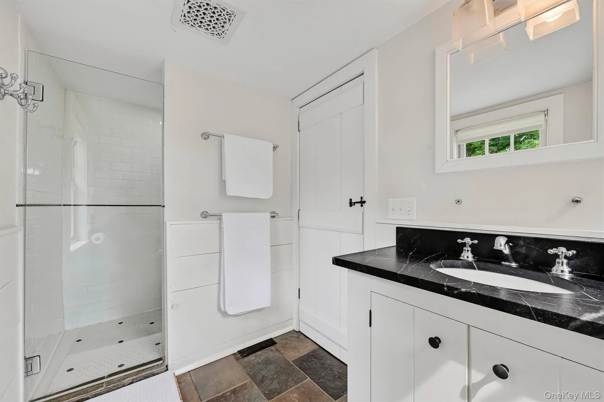 123 Collabar Road, Montgomery, NY, 3 Bedrooms Bedrooms, 10 Rooms Rooms,3 BathroomsBathrooms,Residential,For Rent,Collabar,0,1026440 123 Collabar Road, Montgomery, NY, 3 Bedrooms Bedrooms, 10 Rooms Rooms,3 BathroomsBathrooms,Residential,For Rent,Collabar,0,1026440