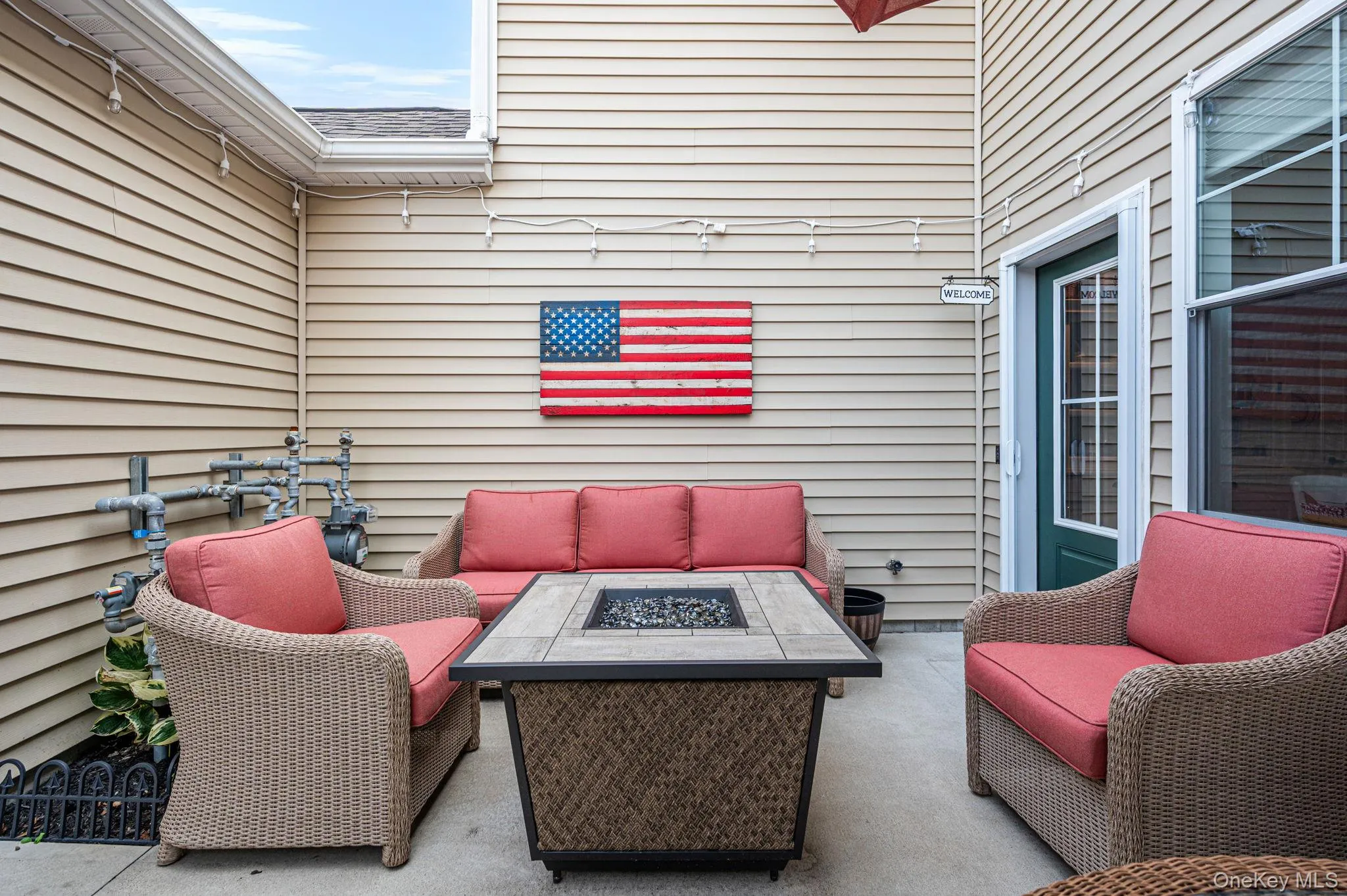 247 Silver Timber Drive, Brookhaven, NY, 2 Bedrooms Bedrooms, 5 Rooms Rooms,2 BathroomsBathrooms,Residential Lease,For Rent,Silver Timber,0,1026445 247 Silver Timber Drive, Brookhaven, NY, 2 Bedrooms Bedrooms, 5 Rooms Rooms,2 BathroomsBathrooms,Residential Lease,For Rent,Silver Timber,0,1026445