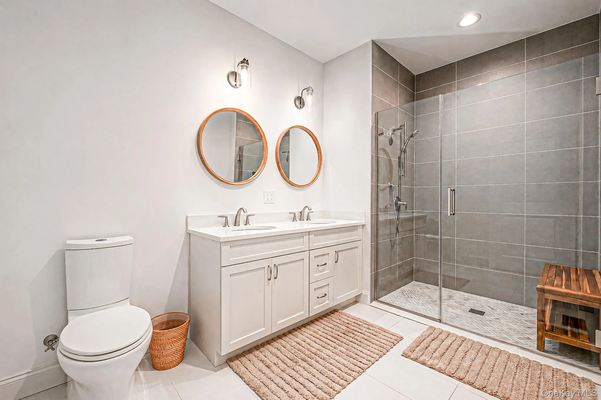 247 Silver Timber Drive, Brookhaven, NY, 2 Bedrooms Bedrooms, 5 Rooms Rooms,2 BathroomsBathrooms,Residential Lease,For Rent,Silver Timber,0,1026445 247 Silver Timber Drive, Brookhaven, NY, 2 Bedrooms Bedrooms, 5 Rooms Rooms,2 BathroomsBathrooms,Residential Lease,For Rent,Silver Timber,0,1026445