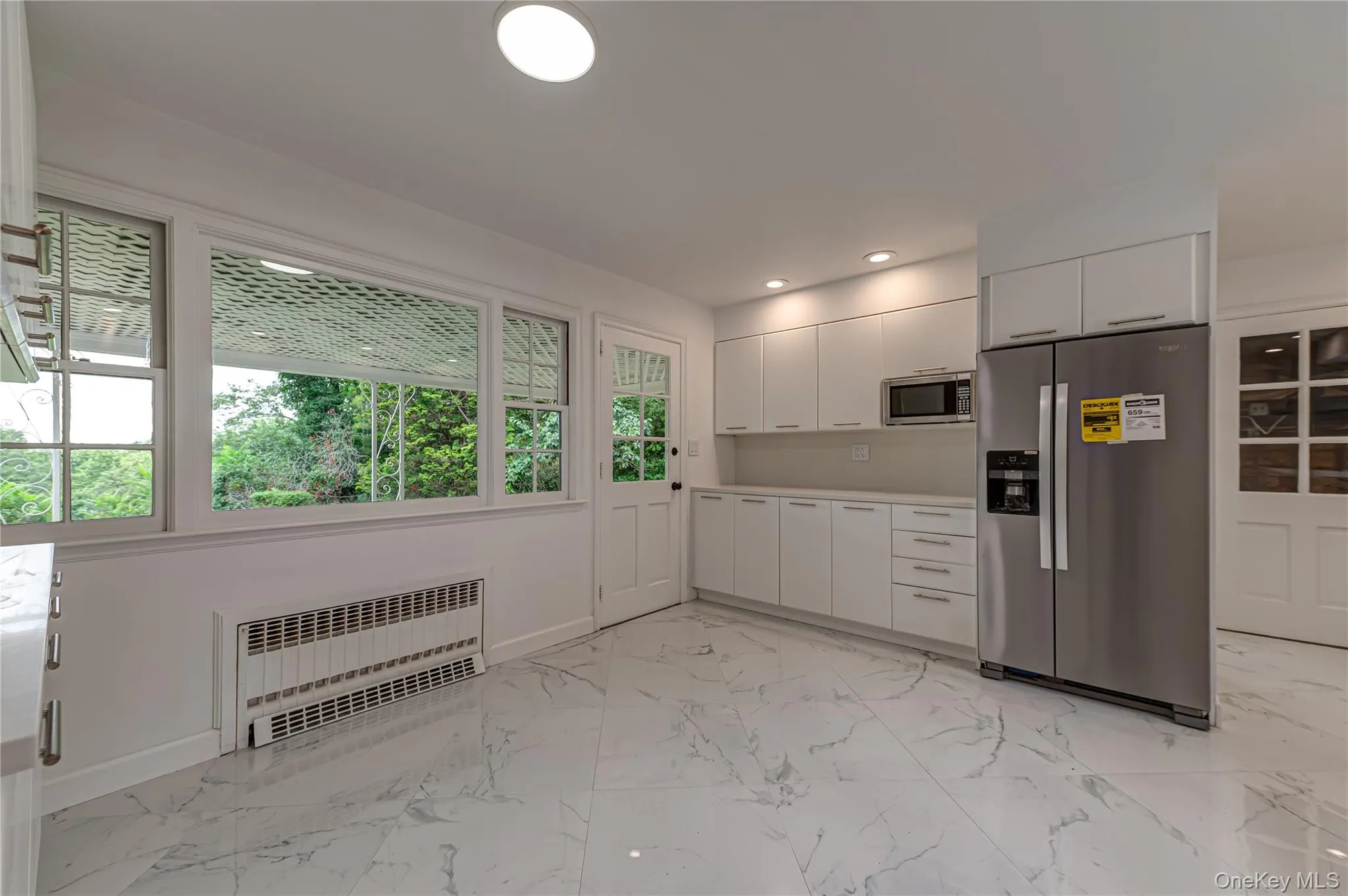 3 South Run, Huntington, NY, 5 Bedrooms Bedrooms, 10 Rooms Rooms,3 BathroomsBathrooms,Residential,For Rent,South,0,1026452 3 South Run, Huntington, NY, 5 Bedrooms Bedrooms, 10 Rooms Rooms,3 BathroomsBathrooms,Residential,For Rent,South,0,1026452