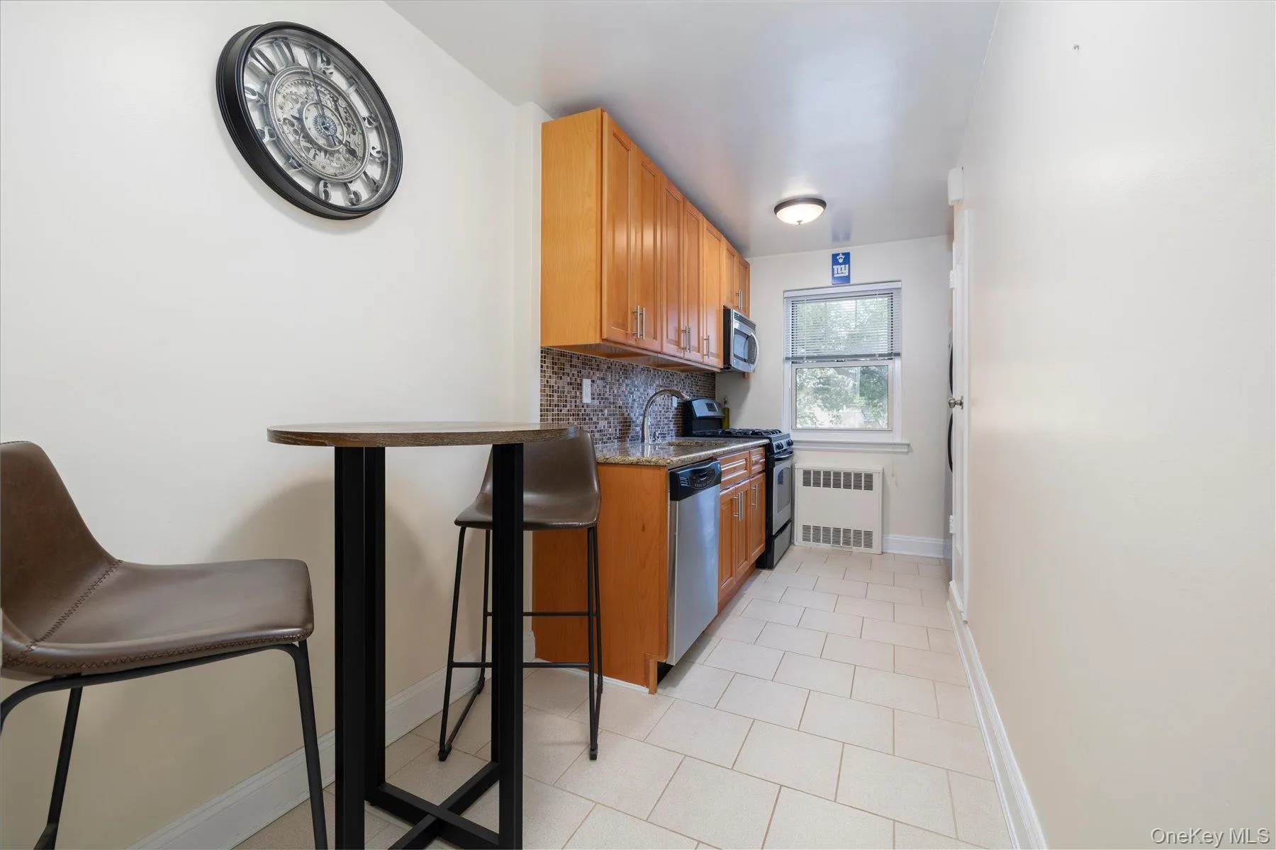 3 N. Lewis Place, Hempstead, NY, 1 Bedroom Bedrooms, 3 Rooms Rooms,1 BathroomBathrooms,Residential,For Rent,N. Lewis,0,1026454 3 N. Lewis Place, Hempstead, NY, 1 Bedroom Bedrooms, 3 Rooms Rooms,1 BathroomBathrooms,Residential,For Rent,N. Lewis,0,1026454