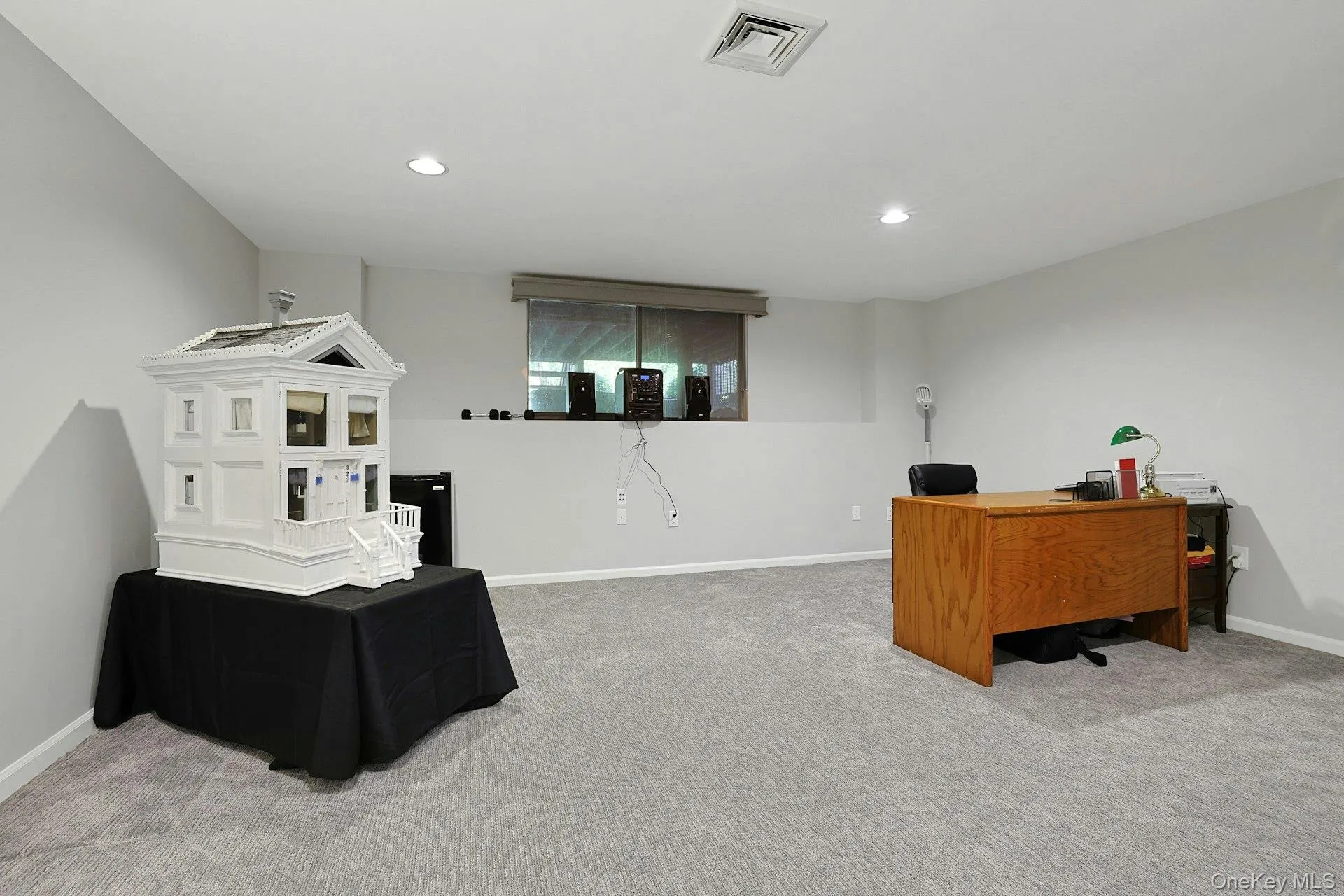 this area being used as an office this area being used as an office