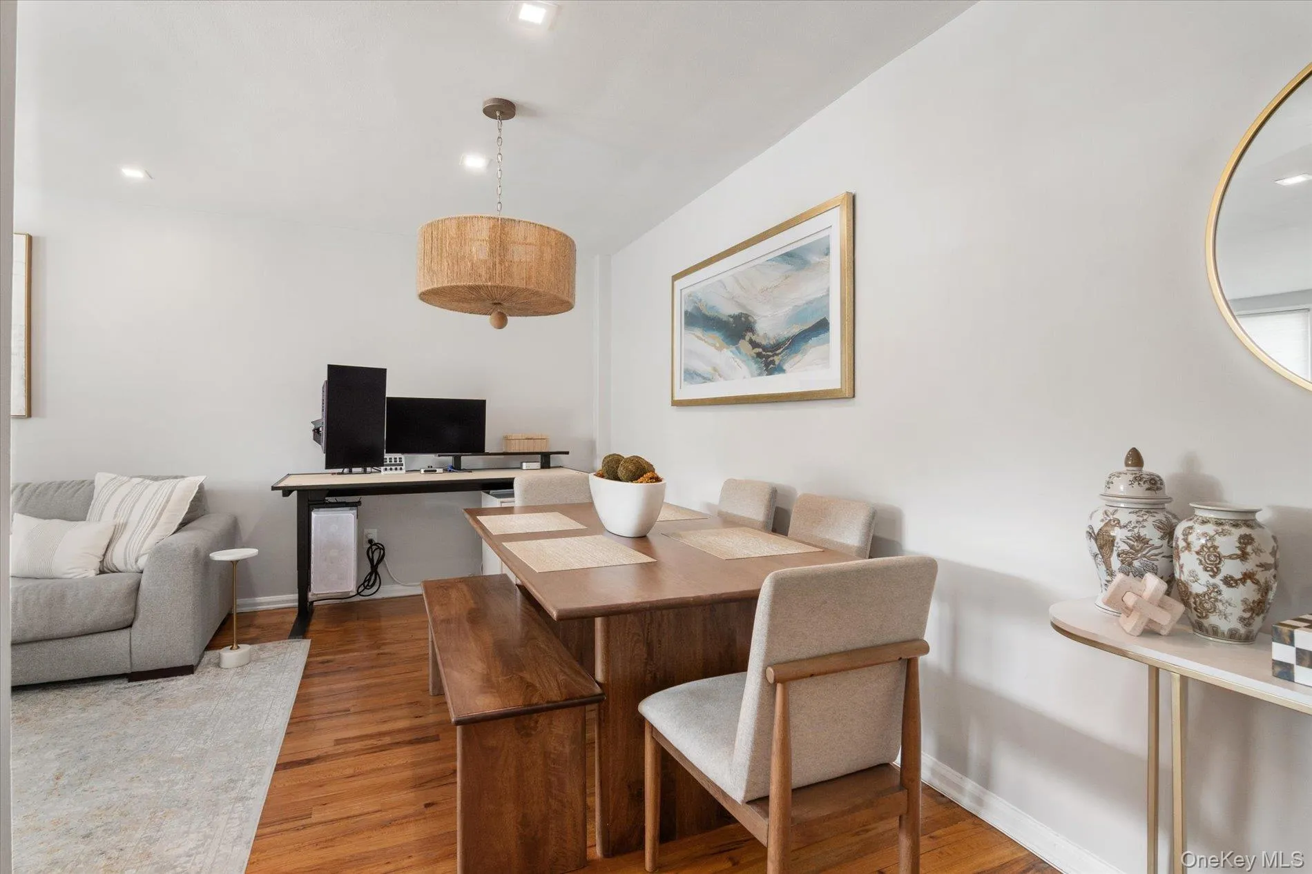 60 Hempstead Avenue, Hempstead, NY, 1 Bedroom Bedrooms, 4 Rooms Rooms,1 BathroomBathrooms,Residential,For Rent,Hempstead,0,1026473 60 Hempstead Avenue, Hempstead, NY, 1 Bedroom Bedrooms, 4 Rooms Rooms,1 BathroomBathrooms,Residential,For Rent,Hempstead,0,1026473