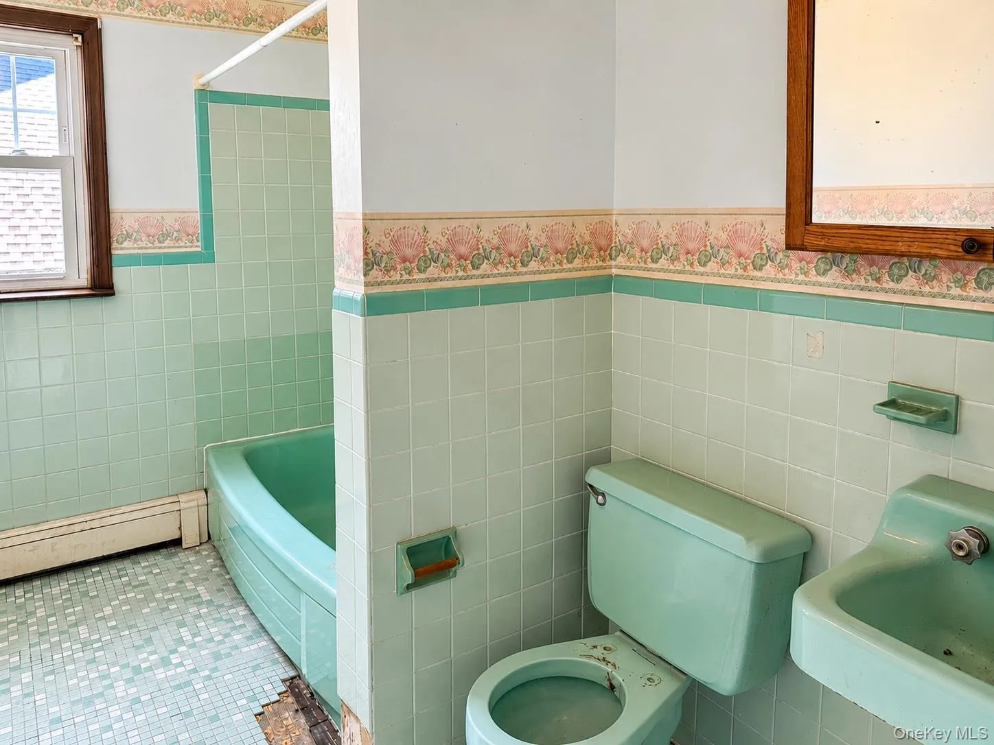 3385 Maplewood Drive, Hempstead, NY, 4 Bedrooms Bedrooms, 8 Rooms Rooms,2 BathroomsBathrooms,Residential,For Rent,Maplewood,0,1026474 3385 Maplewood Drive, Hempstead, NY, 4 Bedrooms Bedrooms, 8 Rooms Rooms,2 BathroomsBathrooms,Residential,For Rent,Maplewood,0,1026474