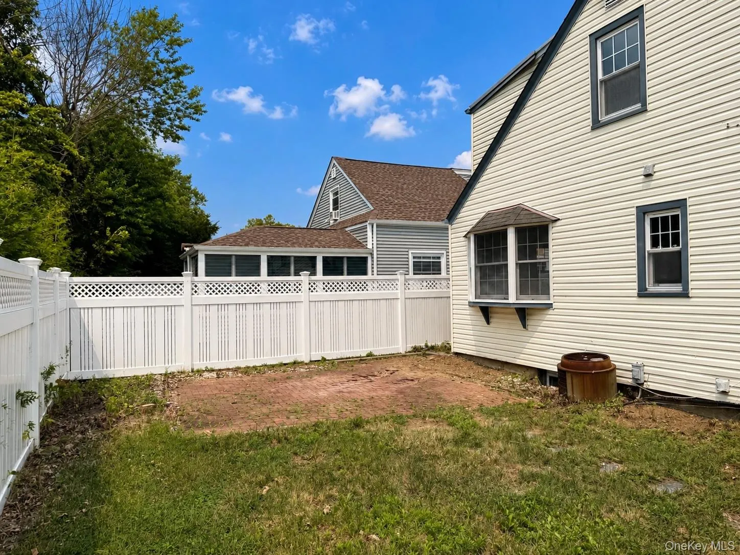 3385 Maplewood Drive, Hempstead, NY, 4 Bedrooms Bedrooms, 8 Rooms Rooms,2 BathroomsBathrooms,Residential,For Rent,Maplewood,0,1026474 3385 Maplewood Drive, Hempstead, NY, 4 Bedrooms Bedrooms, 8 Rooms Rooms,2 BathroomsBathrooms,Residential,For Rent,Maplewood,0,1026474