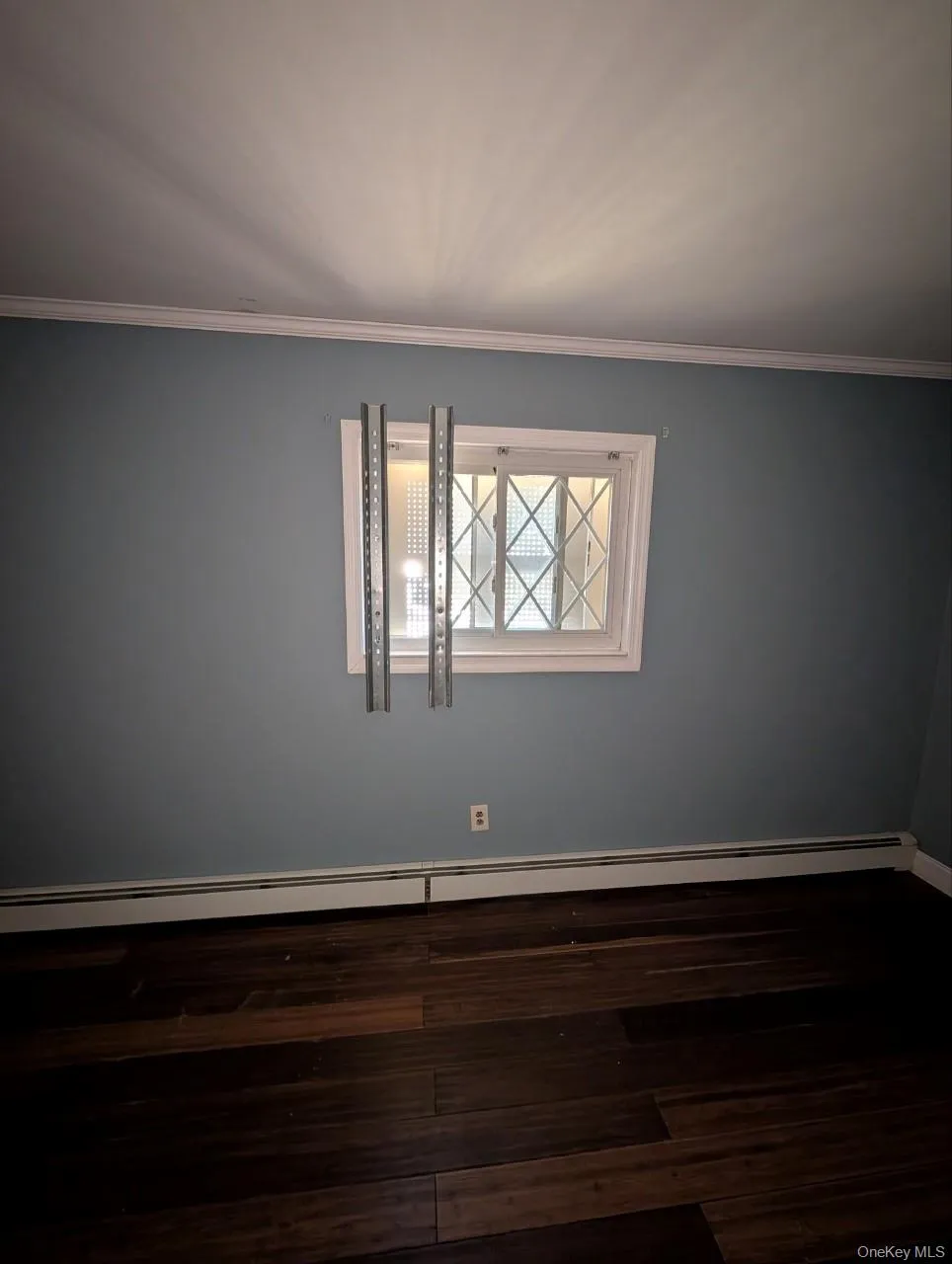 16 Thomas Street, Brookhaven, NY, 3 Bedrooms Bedrooms, 7 Rooms Rooms,1 BathroomBathrooms,Residential,For Rent,Thomas,0,1026481 16 Thomas Street, Brookhaven, NY, 3 Bedrooms Bedrooms, 7 Rooms Rooms,1 BathroomBathrooms,Residential,For Rent,Thomas,0,1026481