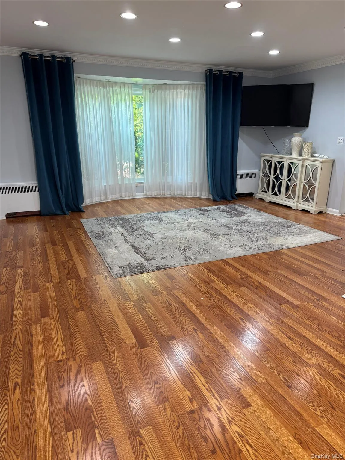 80-07 192nd Street, New York, NY, 3 Bedrooms Bedrooms, 9 Rooms Rooms,1 BathroomBathrooms,Residential Lease,For Rent,192nd,0,1026482 80-07 192nd Street, New York, NY, 3 Bedrooms Bedrooms, 9 Rooms Rooms,1 BathroomBathrooms,Residential Lease,For Rent,192nd,0,1026482