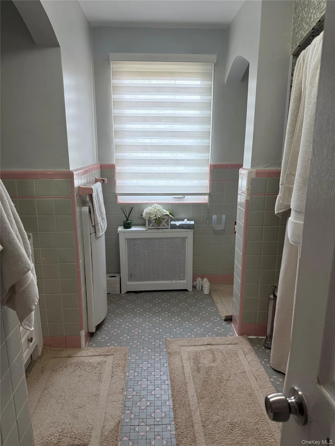 80-07 192nd Street, New York, NY, 3 Bedrooms Bedrooms, 9 Rooms Rooms,1 BathroomBathrooms,Residential Lease,For Rent,192nd,0,1026482 80-07 192nd Street, New York, NY, 3 Bedrooms Bedrooms, 9 Rooms Rooms,1 BathroomBathrooms,Residential Lease,For Rent,192nd,0,1026482