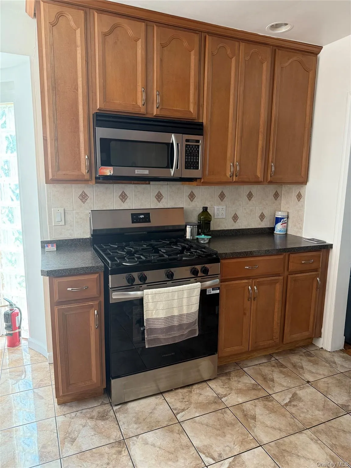 80-07 192nd Street, New York, NY, 3 Bedrooms Bedrooms, 9 Rooms Rooms,1 BathroomBathrooms,Residential Lease,For Rent,192nd,0,1026482 80-07 192nd Street, New York, NY, 3 Bedrooms Bedrooms, 9 Rooms Rooms,1 BathroomBathrooms,Residential Lease,For Rent,192nd,0,1026482