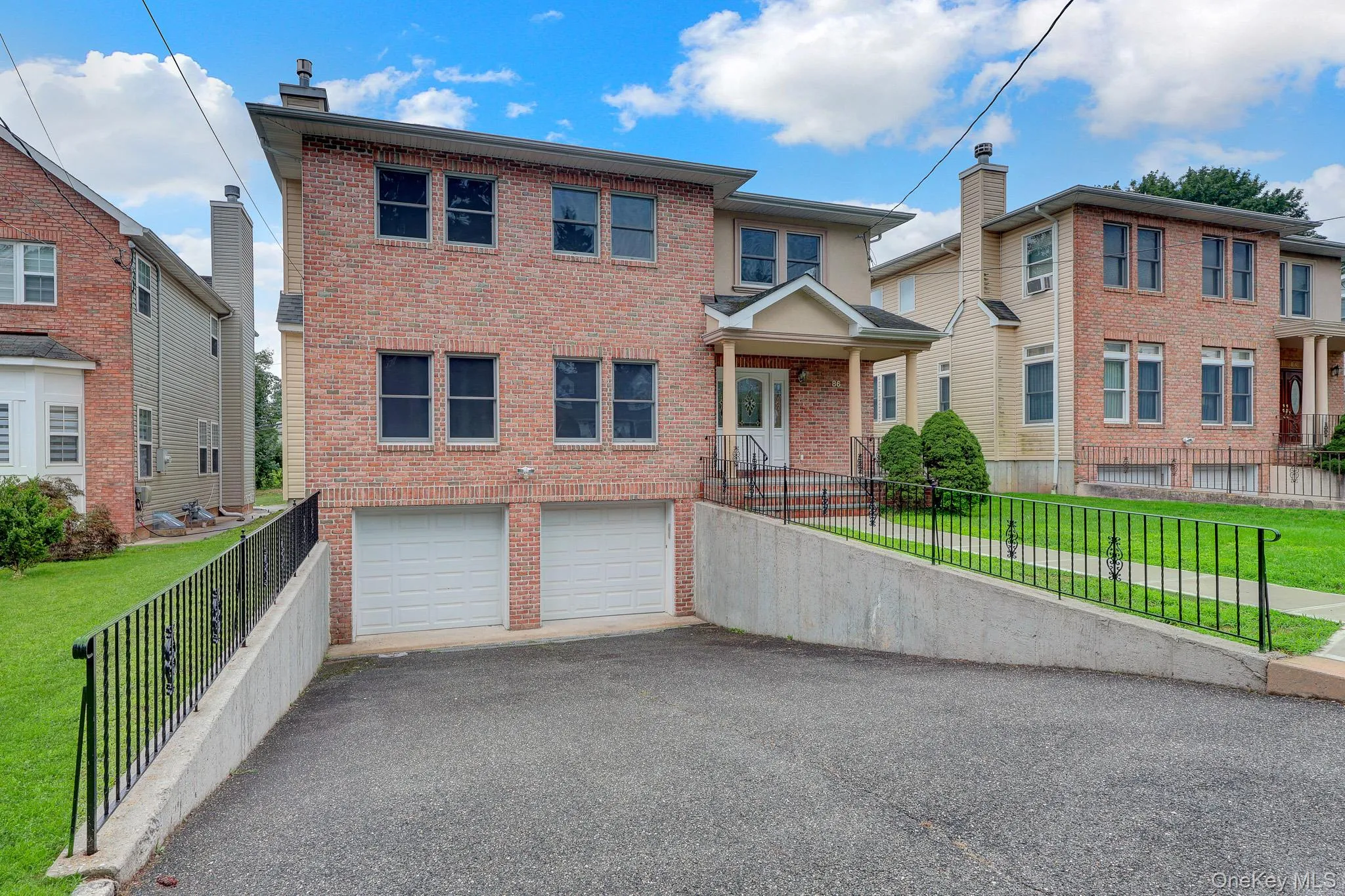 86 George Street, North Hempstead, NY, 4 Bedrooms Bedrooms, 8 Rooms Rooms,3 BathroomsBathrooms,Residential,For Rent,George,0,1026483 86 George Street, North Hempstead, NY, 4 Bedrooms Bedrooms, 8 Rooms Rooms,3 BathroomsBathrooms,Residential,For Rent,George,0,1026483