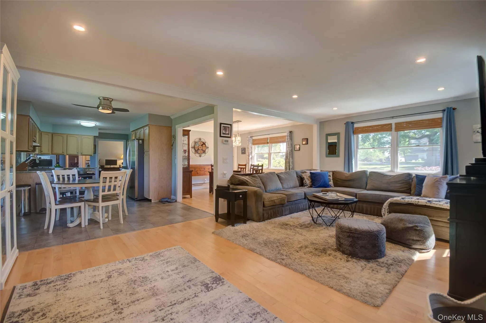 54 Clearview Circle, East Fishkill, NY, 4 Bedrooms Bedrooms, 8 Rooms Rooms,2 BathroomsBathrooms,Residential,For Rent,Clearview,0,1026486 54 Clearview Circle, East Fishkill, NY, 4 Bedrooms Bedrooms, 8 Rooms Rooms,2 BathroomsBathrooms,Residential,For Rent,Clearview,0,1026486