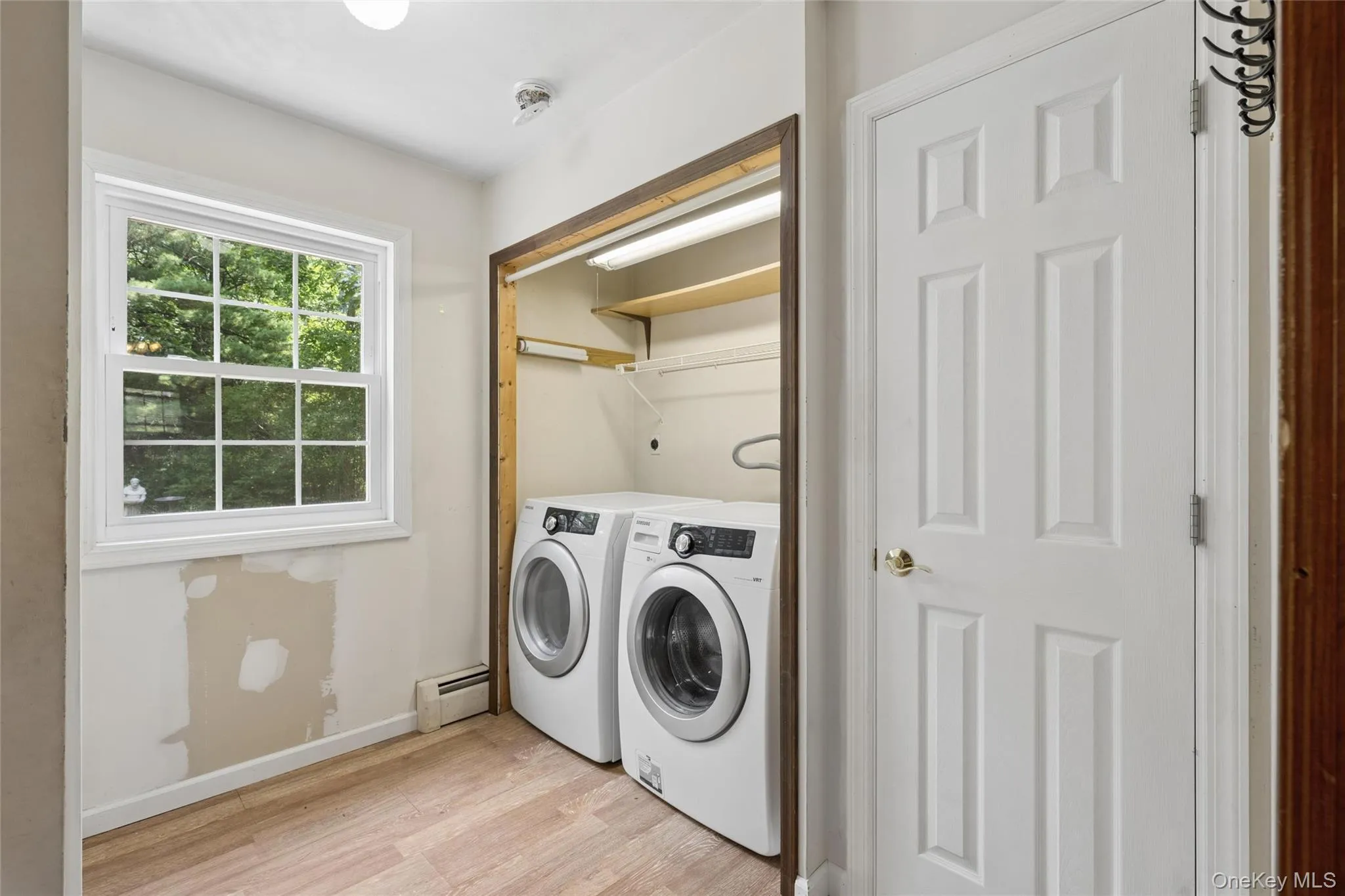 49 Old Town Lane, Huntington, NY, 4 Bedrooms Bedrooms, 10 Rooms Rooms,2 BathroomsBathrooms,Residential,For Rent,Old Town,0,1026492 49 Old Town Lane, Huntington, NY, 4 Bedrooms Bedrooms, 10 Rooms Rooms,2 BathroomsBathrooms,Residential,For Rent,Old Town,0,1026492