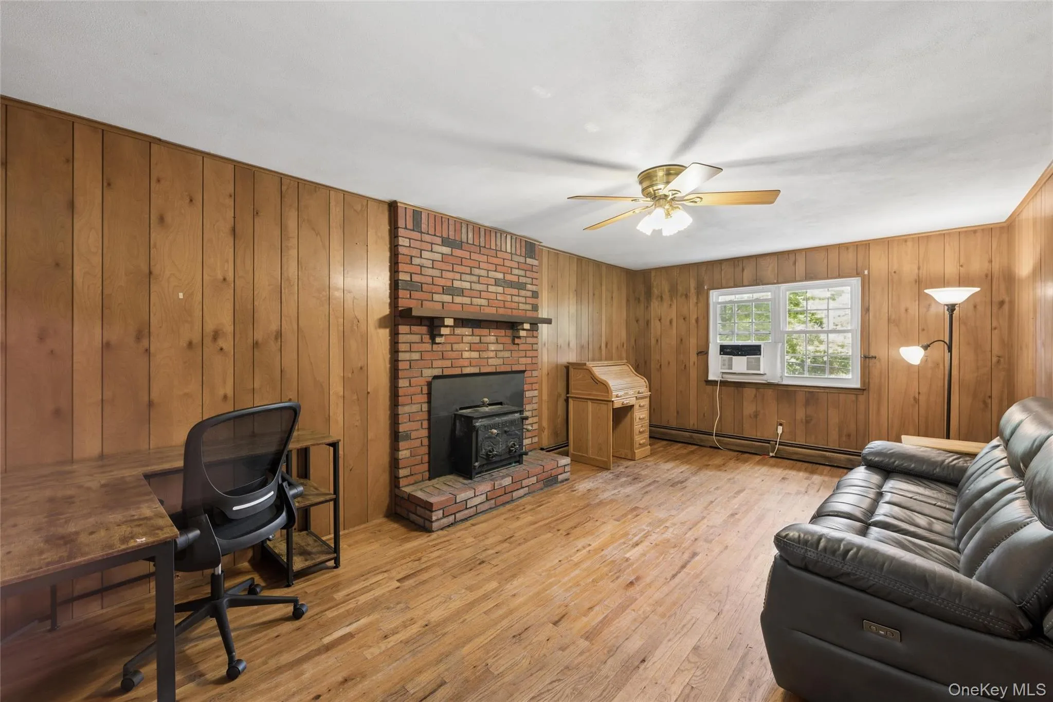 49 Old Town Lane, Huntington, NY, 4 Bedrooms Bedrooms, 10 Rooms Rooms,2 BathroomsBathrooms,Residential,For Rent,Old Town,0,1026492 49 Old Town Lane, Huntington, NY, 4 Bedrooms Bedrooms, 10 Rooms Rooms,2 BathroomsBathrooms,Residential,For Rent,Old Town,0,1026492