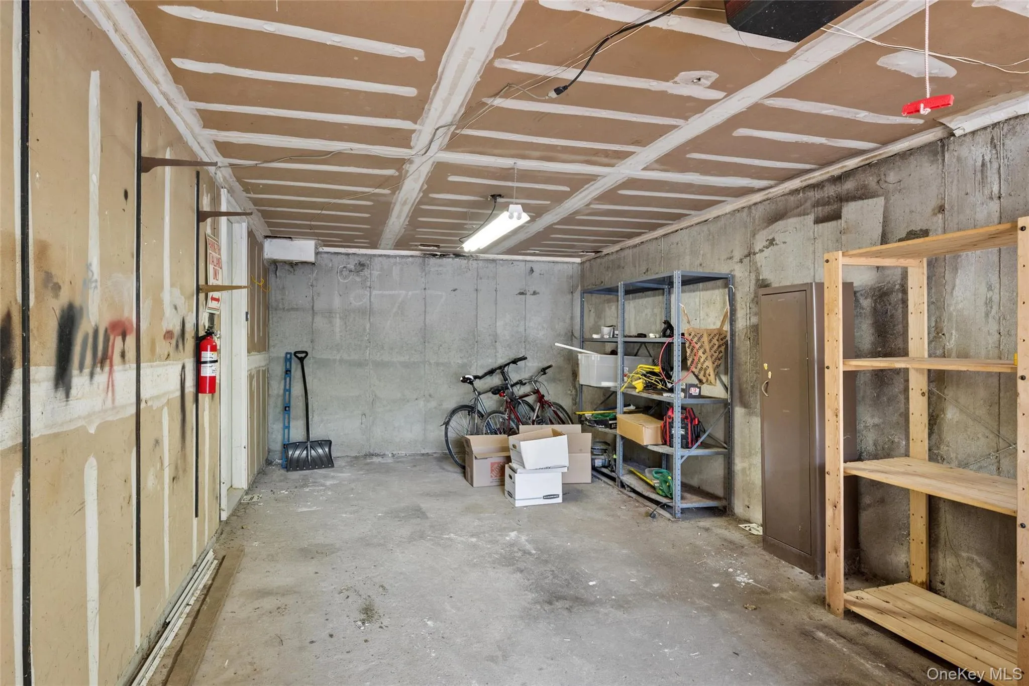 49 Old Town Lane, Huntington, NY, 4 Bedrooms Bedrooms, 10 Rooms Rooms,2 BathroomsBathrooms,Residential,For Rent,Old Town,0,1026492 49 Old Town Lane, Huntington, NY, 4 Bedrooms Bedrooms, 10 Rooms Rooms,2 BathroomsBathrooms,Residential,For Rent,Old Town,0,1026492