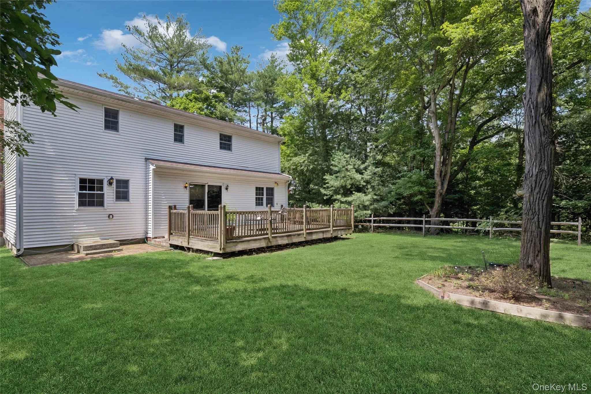 49 Old Town Lane, Huntington, NY, 4 Bedrooms Bedrooms, 10 Rooms Rooms,2 BathroomsBathrooms,Residential,For Rent,Old Town,0,1026492 49 Old Town Lane, Huntington, NY, 4 Bedrooms Bedrooms, 10 Rooms Rooms,2 BathroomsBathrooms,Residential,For Rent,Old Town,0,1026492