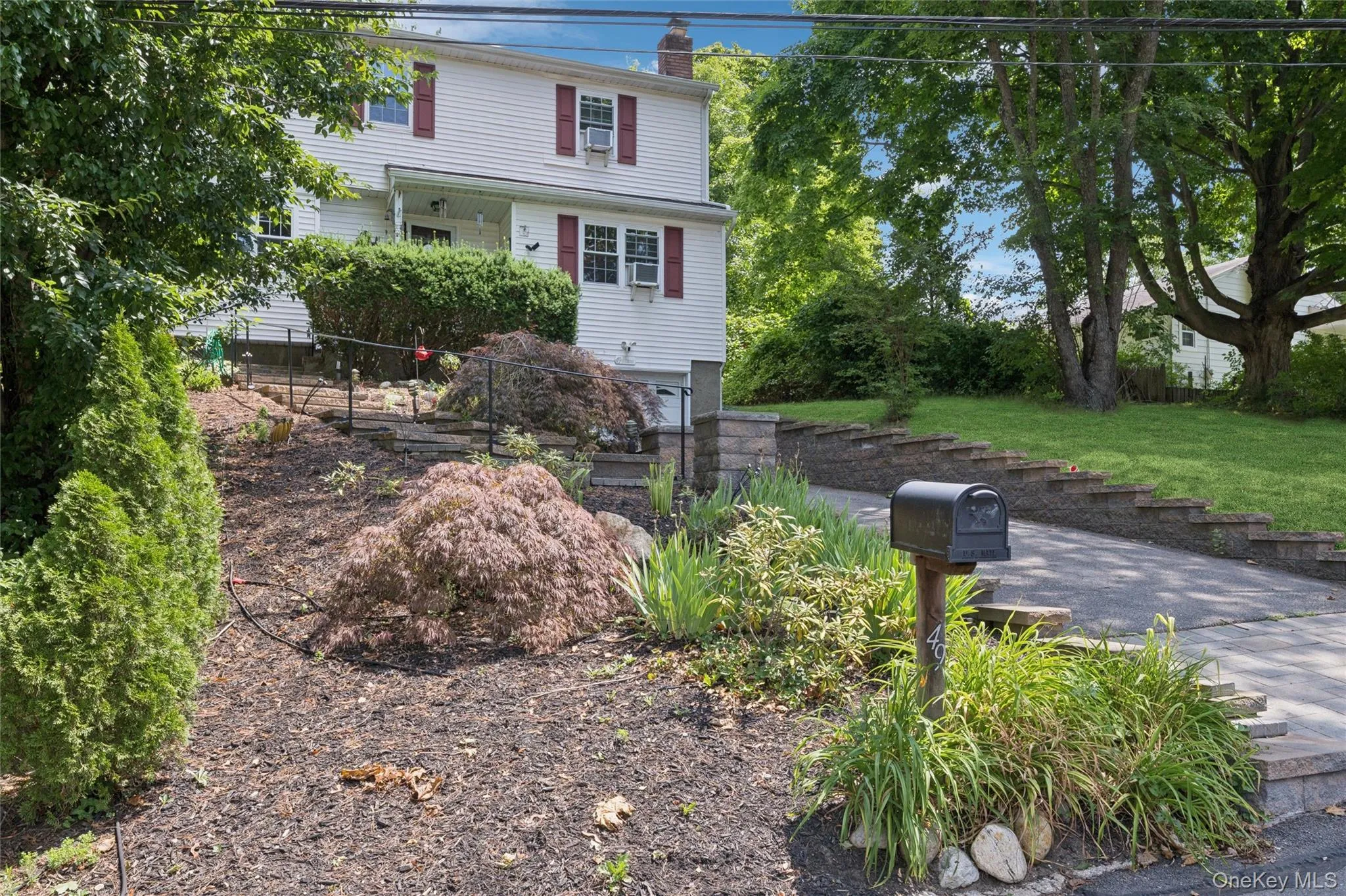 49 Old Town Lane, Huntington, NY, 4 Bedrooms Bedrooms, 10 Rooms Rooms,2 BathroomsBathrooms,Residential,For Rent,Old Town,0,1026492 49 Old Town Lane, Huntington, NY, 4 Bedrooms Bedrooms, 10 Rooms Rooms,2 BathroomsBathrooms,Residential,For Rent,Old Town,0,1026492