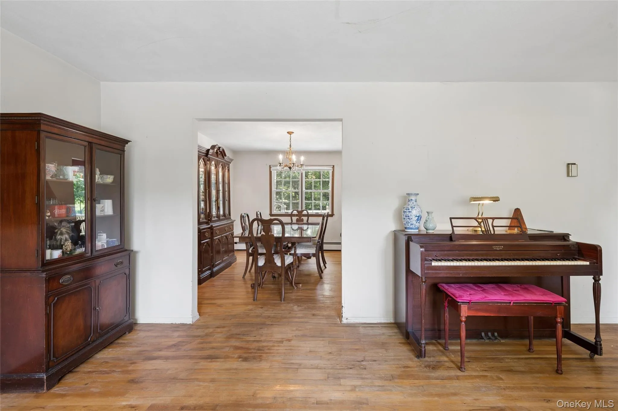 49 Old Town Lane, Huntington, NY, 4 Bedrooms Bedrooms, 10 Rooms Rooms,2 BathroomsBathrooms,Residential,For Rent,Old Town,0,1026492 49 Old Town Lane, Huntington, NY, 4 Bedrooms Bedrooms, 10 Rooms Rooms,2 BathroomsBathrooms,Residential,For Rent,Old Town,0,1026492