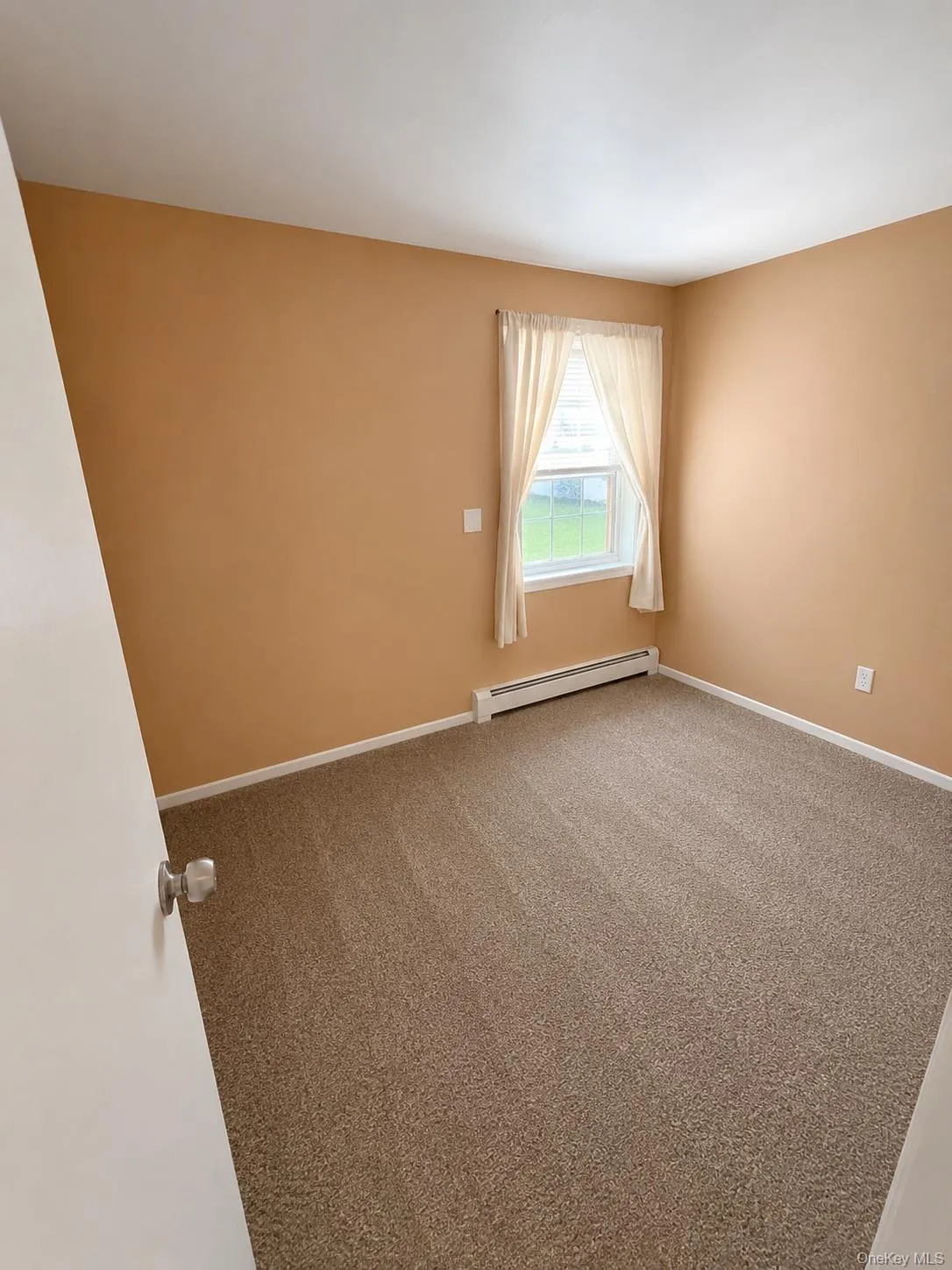 272 davenport, Babylon, NY, 2 Bedrooms Bedrooms, 5 Rooms Rooms,1 BathroomBathrooms,Residential Lease,For Rent,davenport,0,1026494 272 davenport, Babylon, NY, 2 Bedrooms Bedrooms, 5 Rooms Rooms,1 BathroomBathrooms,Residential Lease,For Rent,davenport,0,1026494