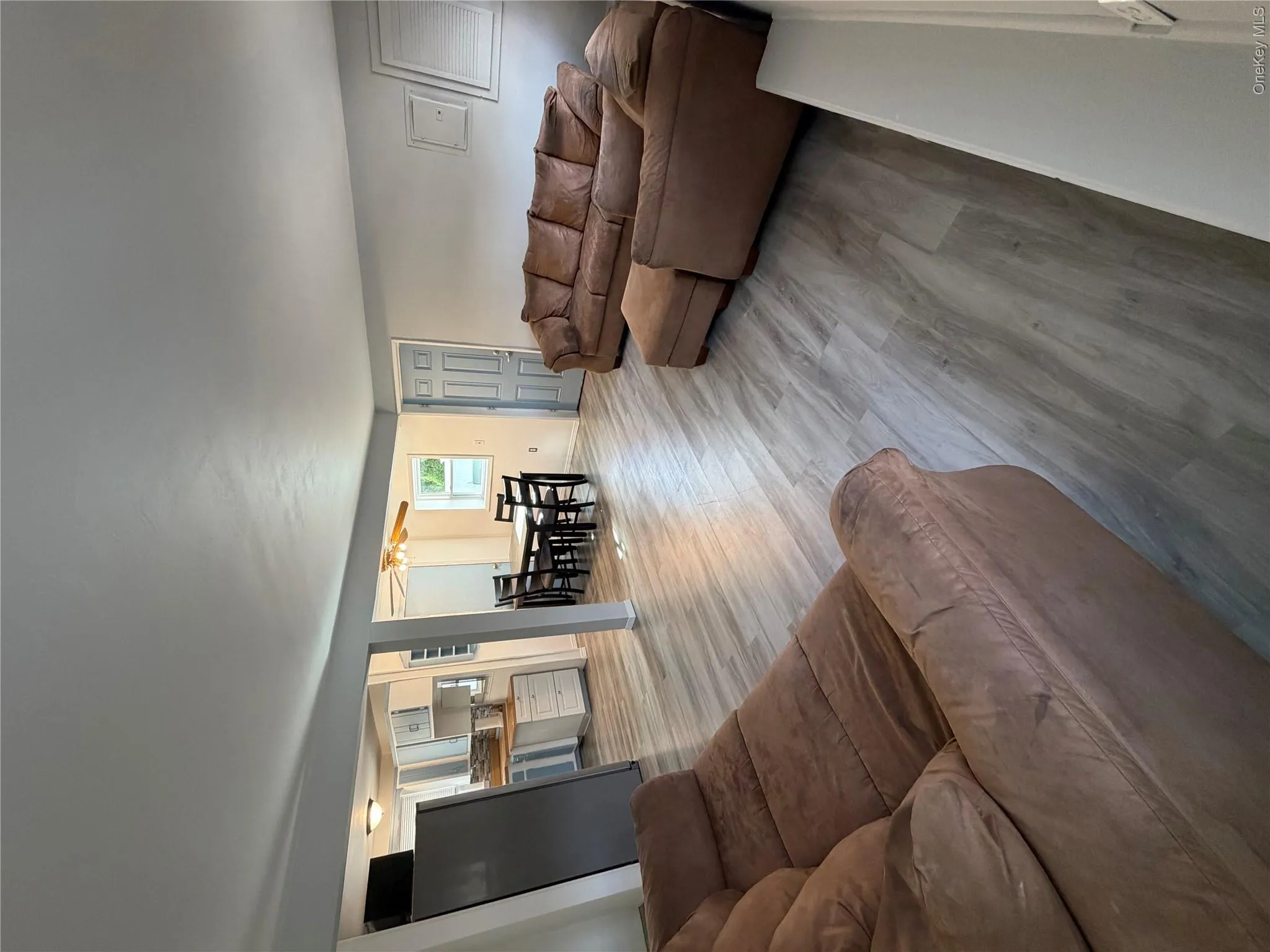 272 davenport, Babylon, NY, 3 Bedroom Bedrooms, 5 Room Rooms,1 BathroomBathrooms,Residential Lease,For Rent,davenport,0,1026494 272 davenport, Babylon, NY, 3 Bedroom Bedrooms, 5 Room Rooms,1 BathroomBathrooms,Residential Lease,For Rent,davenport,0,1026494