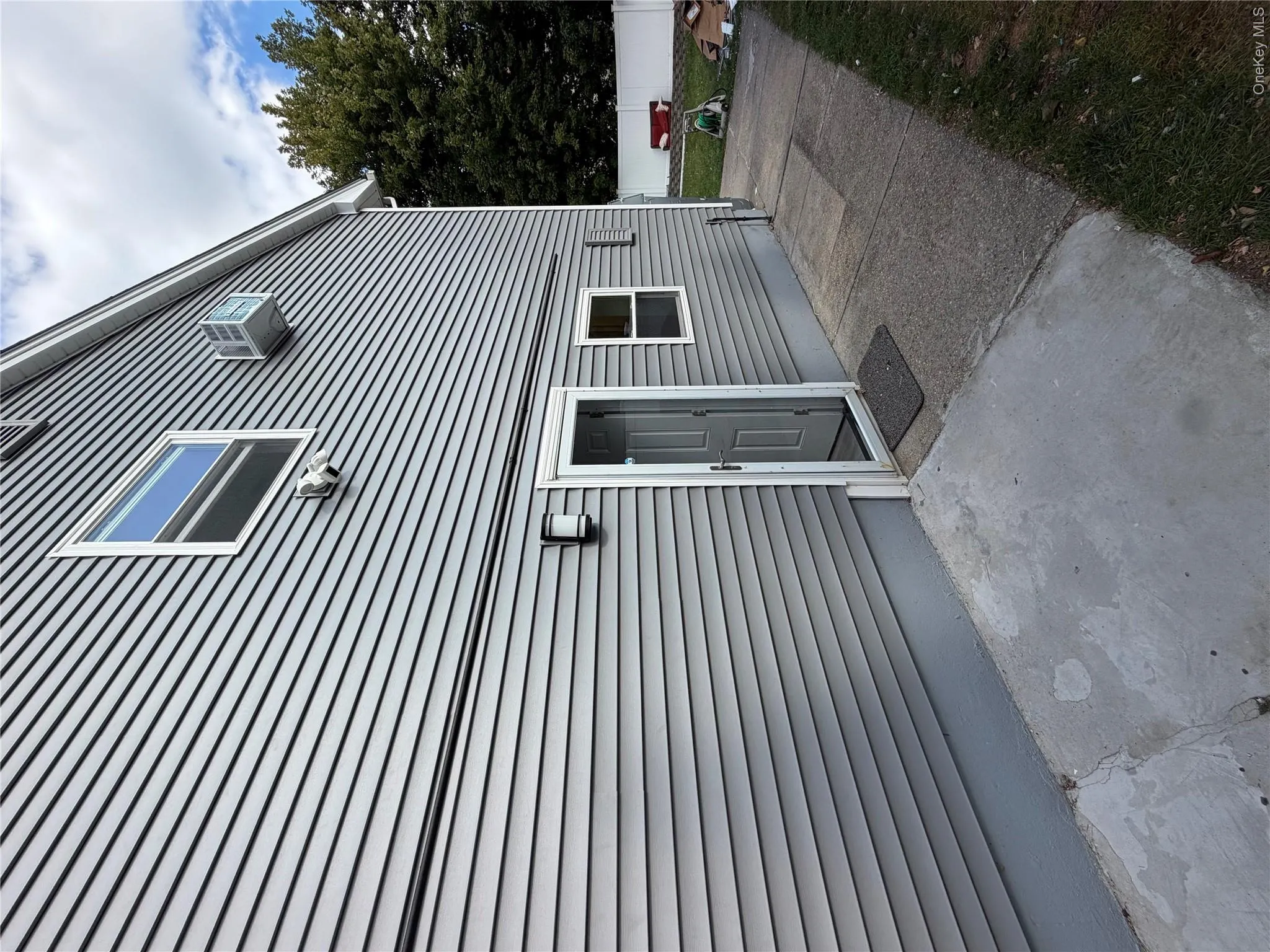 272 davenport, Babylon, NY, 3 Bedroom Bedrooms, 5 Room Rooms,1 BathroomBathrooms,Residential Lease,For Rent,davenport,0,1026494 272 davenport, Babylon, NY, 3 Bedroom Bedrooms, 5 Room Rooms,1 BathroomBathrooms,Residential Lease,For Rent,davenport,0,1026494