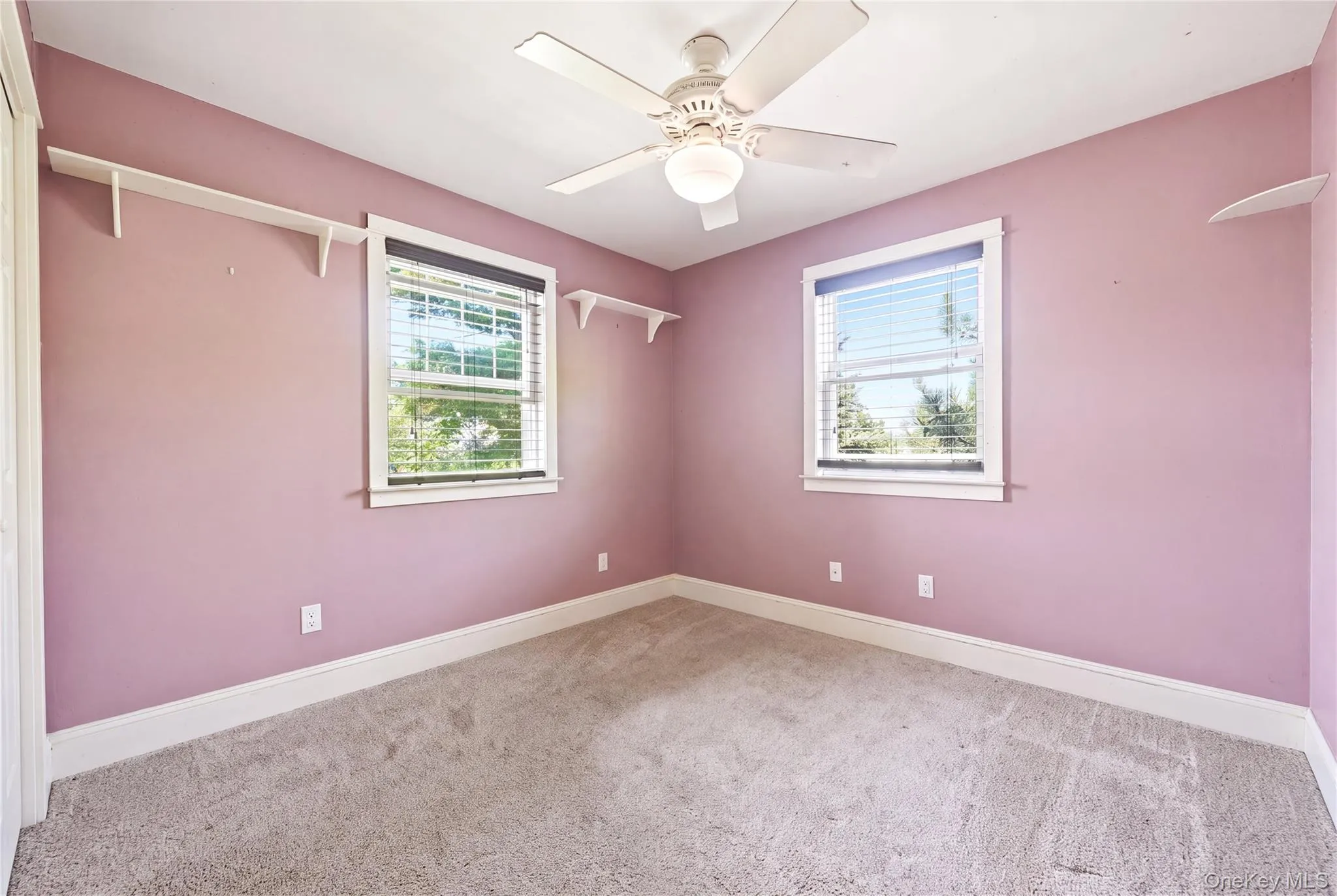 100 Elm Street, Islip, NY, 4 Bedrooms Bedrooms, 8 Rooms Rooms,2 BathroomsBathrooms,Residential,For Rent,Elm,0,1026497 100 Elm Street, Islip, NY, 4 Bedrooms Bedrooms, 8 Rooms Rooms,2 BathroomsBathrooms,Residential,For Rent,Elm,0,1026497