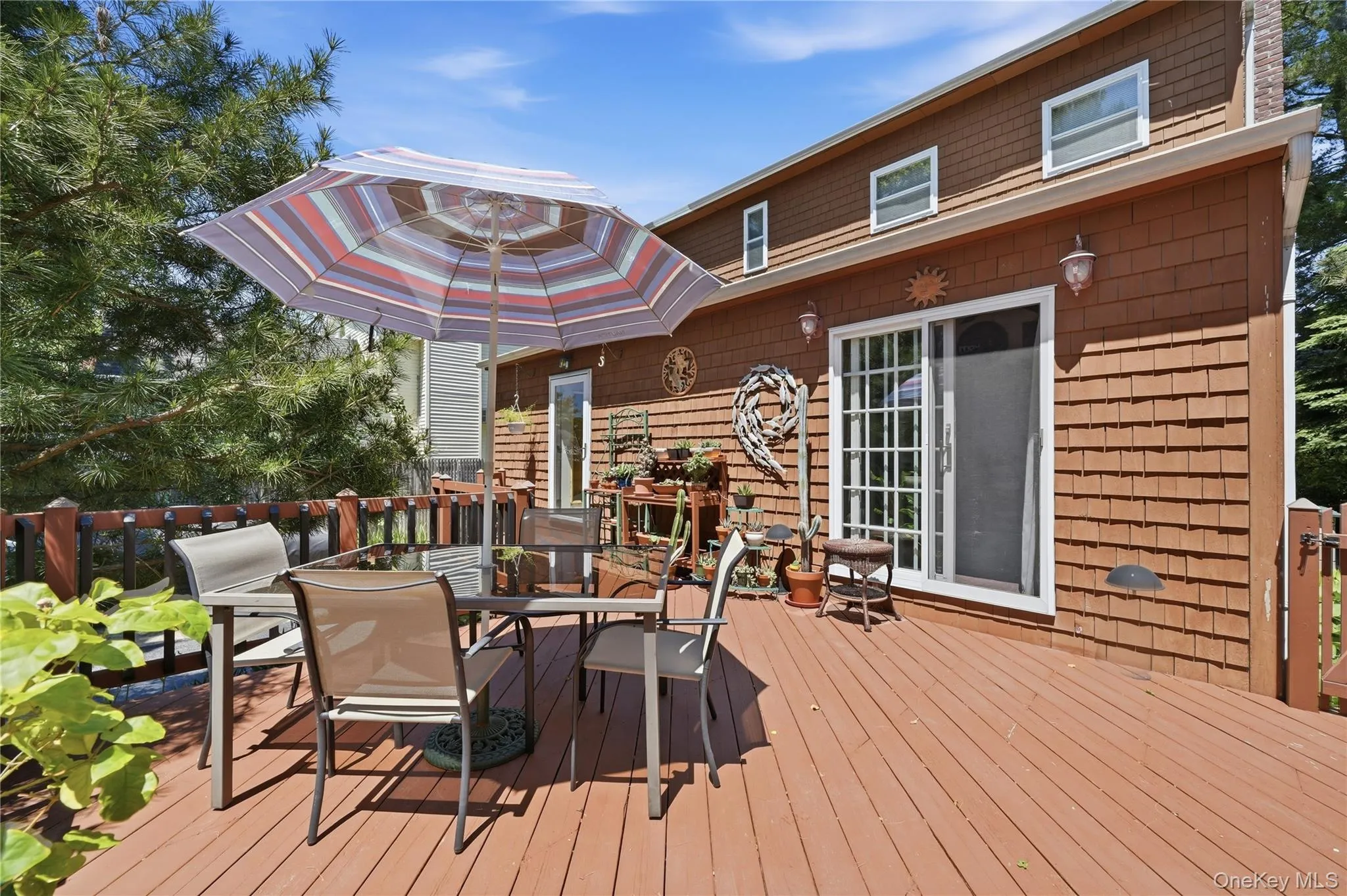 100 Elm Street, Islip, NY, 4 Bedrooms Bedrooms, 8 Rooms Rooms,2 BathroomsBathrooms,Residential,For Rent,Elm,0,1026497 100 Elm Street, Islip, NY, 4 Bedrooms Bedrooms, 8 Rooms Rooms,2 BathroomsBathrooms,Residential,For Rent,Elm,0,1026497