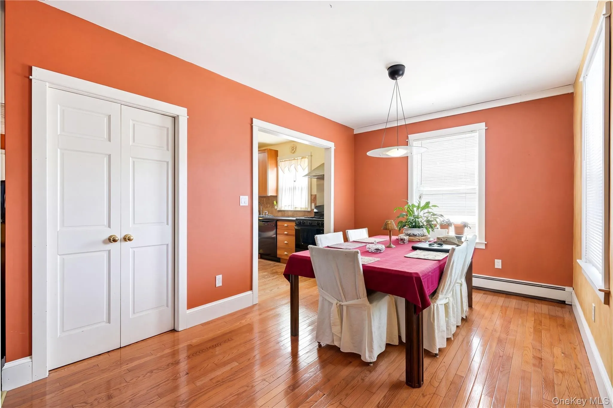 100 Elm Street, Islip, NY, 4 Bedrooms Bedrooms, 8 Rooms Rooms,2 BathroomsBathrooms,Residential,For Rent,Elm,0,1026497 100 Elm Street, Islip, NY, 4 Bedrooms Bedrooms, 8 Rooms Rooms,2 BathroomsBathrooms,Residential,For Rent,Elm,0,1026497