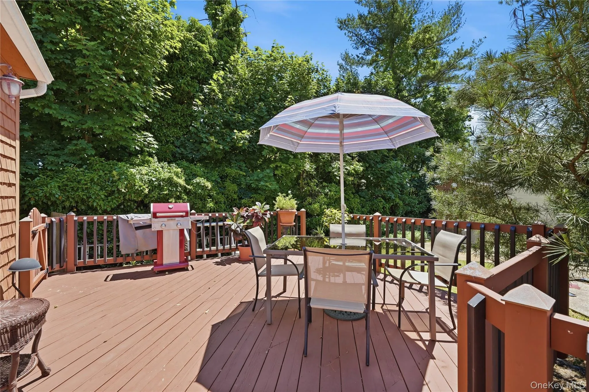 100 Elm Street, Islip, NY, 4 Bedrooms Bedrooms, 8 Rooms Rooms,2 BathroomsBathrooms,Residential,For Rent,Elm,0,1026497 100 Elm Street, Islip, NY, 4 Bedrooms Bedrooms, 8 Rooms Rooms,2 BathroomsBathrooms,Residential,For Rent,Elm,0,1026497