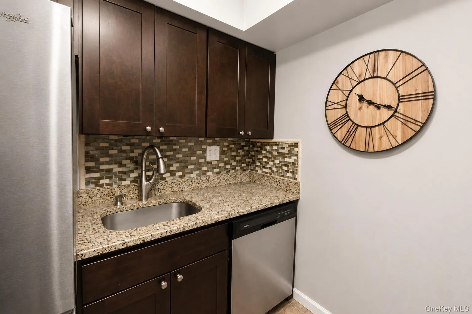 1 Anchorage Way, Hempstead, NY, 1 Bedroom Bedrooms, 4 Rooms Rooms,1 BathroomBathrooms,Residential,For Rent,Anchorage,0,1026498 1 Anchorage Way, Hempstead, NY, 1 Bedroom Bedrooms, 4 Rooms Rooms,1 BathroomBathrooms,Residential,For Rent,Anchorage,0,1026498