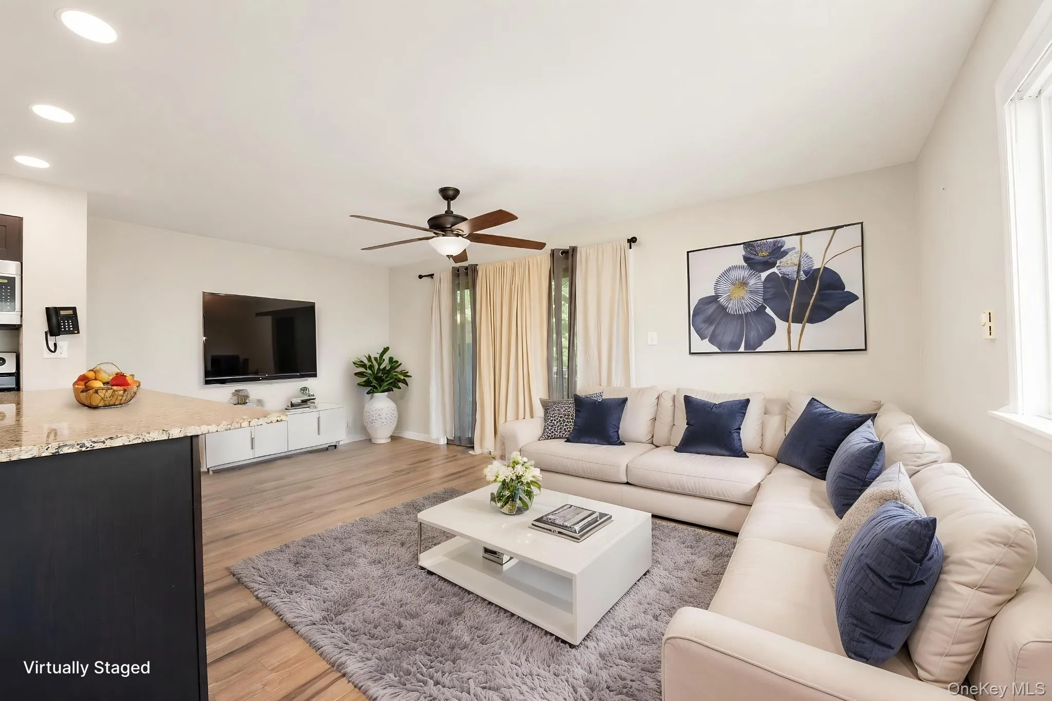 1 Anchorage Way, Hempstead, NY, 1 Bedroom Bedrooms, 4 Rooms Rooms,1 BathroomBathrooms,Residential,For Rent,Anchorage,0,1026498 1 Anchorage Way, Hempstead, NY, 1 Bedroom Bedrooms, 4 Rooms Rooms,1 BathroomBathrooms,Residential,For Rent,Anchorage,0,1026498