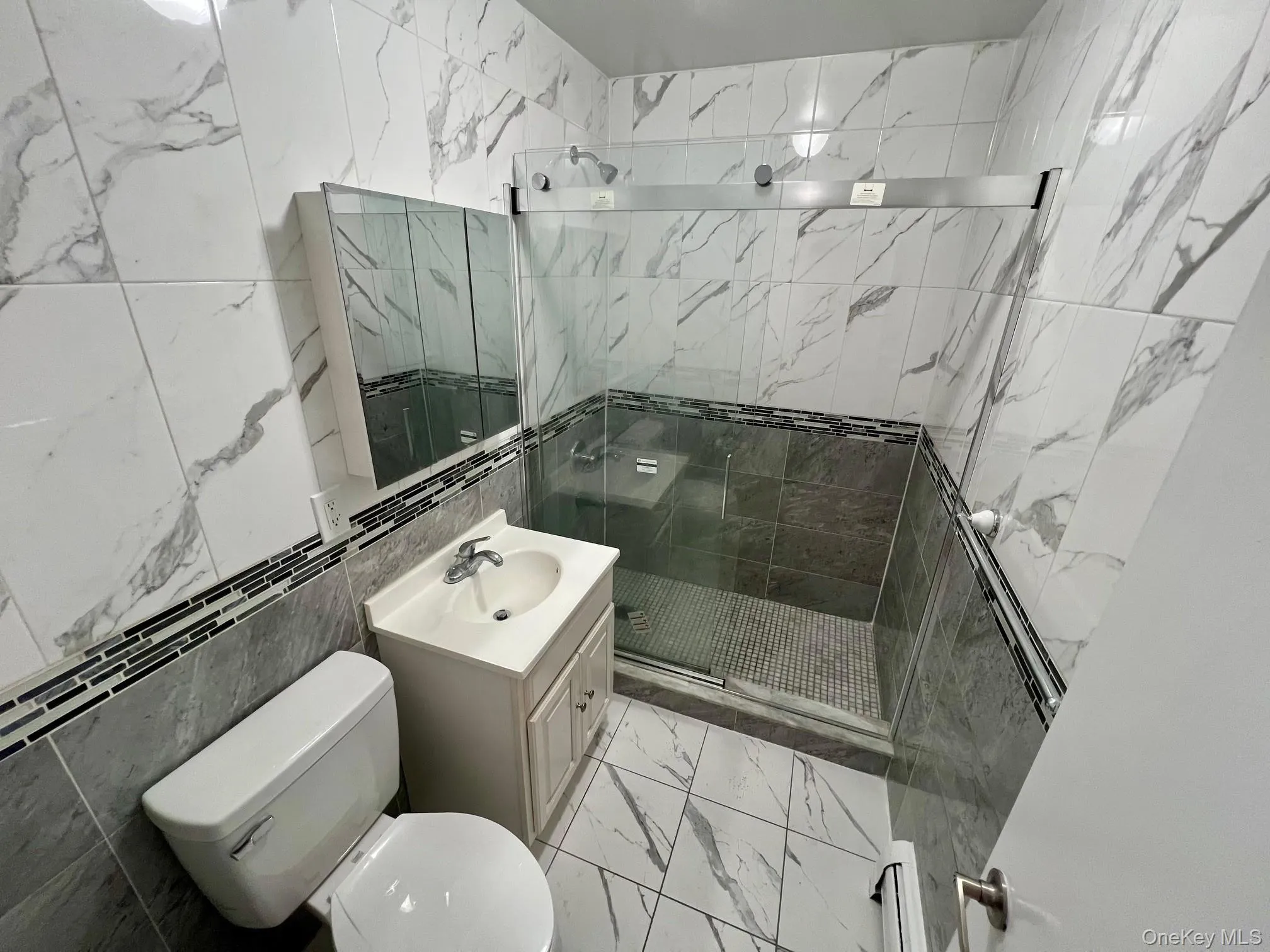 2740 South Road, Poughkeepsie, NY, 2 Bedrooms Bedrooms, 4 Rooms Rooms,1 BathroomBathrooms,Residential Lease,For Rent,South,0,1026499 2740 South Road, Poughkeepsie, NY, 2 Bedrooms Bedrooms, 4 Rooms Rooms,1 BathroomBathrooms,Residential Lease,For Rent,South,0,1026499