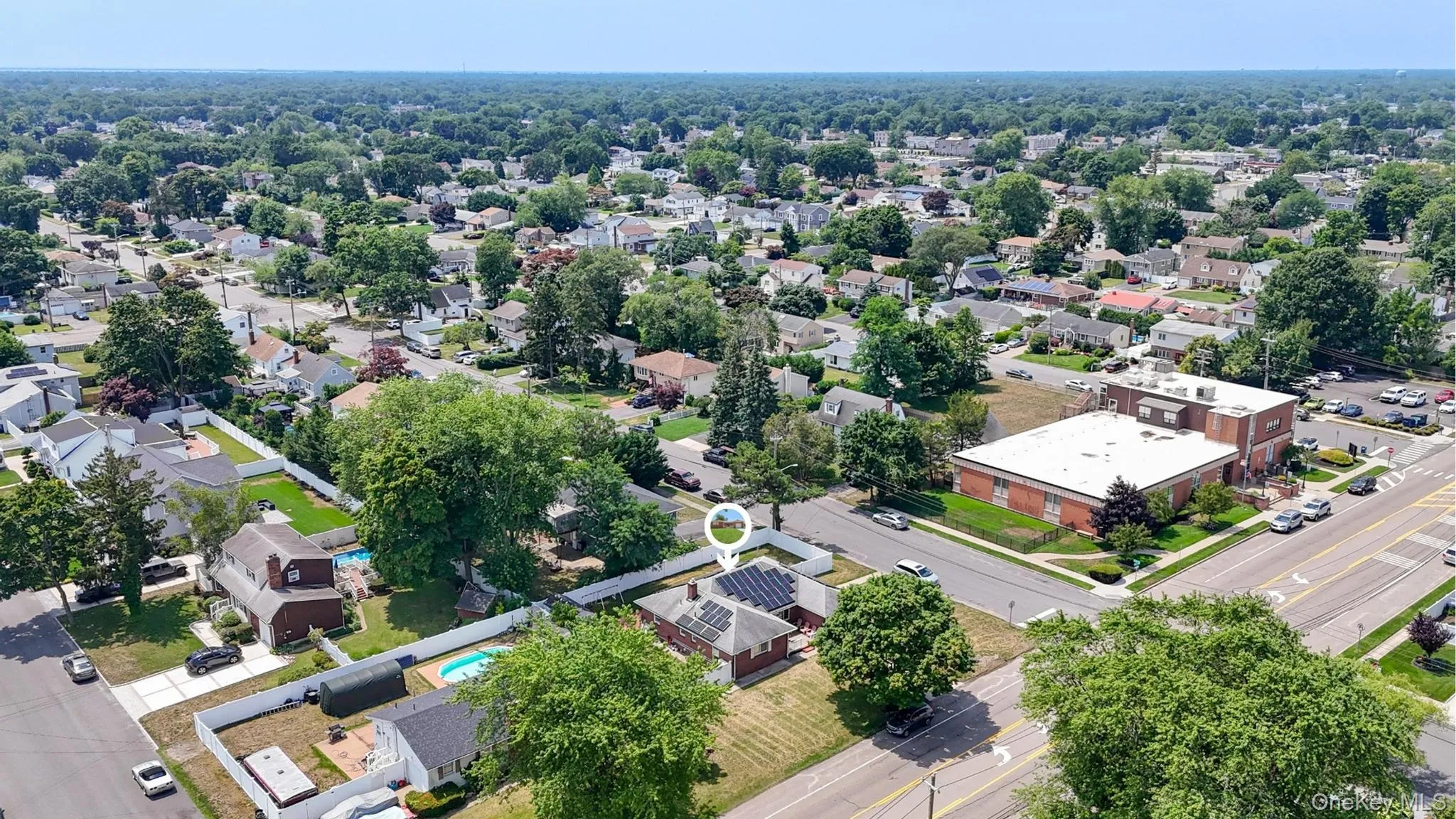 32 Lake Avenue, Babylon, NY, 3 Bedrooms Bedrooms, 8 Rooms Rooms,2 BathroomsBathrooms,Residential,For Rent,Lake,0,1026504 32 Lake Avenue, Babylon, NY, 3 Bedrooms Bedrooms, 8 Rooms Rooms,2 BathroomsBathrooms,Residential,For Rent,Lake,0,1026504