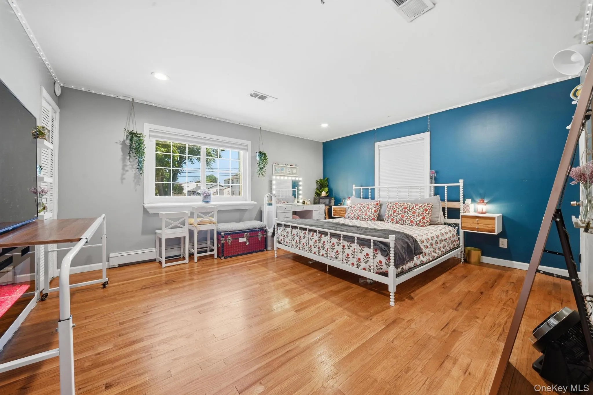 32 Lake Avenue, Babylon, NY, 3 Bedrooms Bedrooms, 8 Rooms Rooms,2 BathroomsBathrooms,Residential,For Rent,Lake,0,1026504 32 Lake Avenue, Babylon, NY, 3 Bedrooms Bedrooms, 8 Rooms Rooms,2 BathroomsBathrooms,Residential,For Rent,Lake,0,1026504