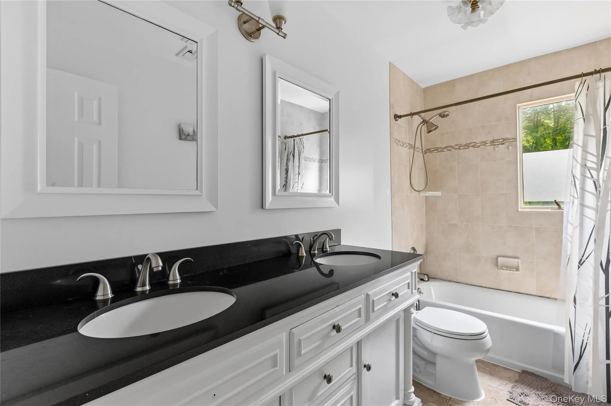 Hall Bath Hall Bath