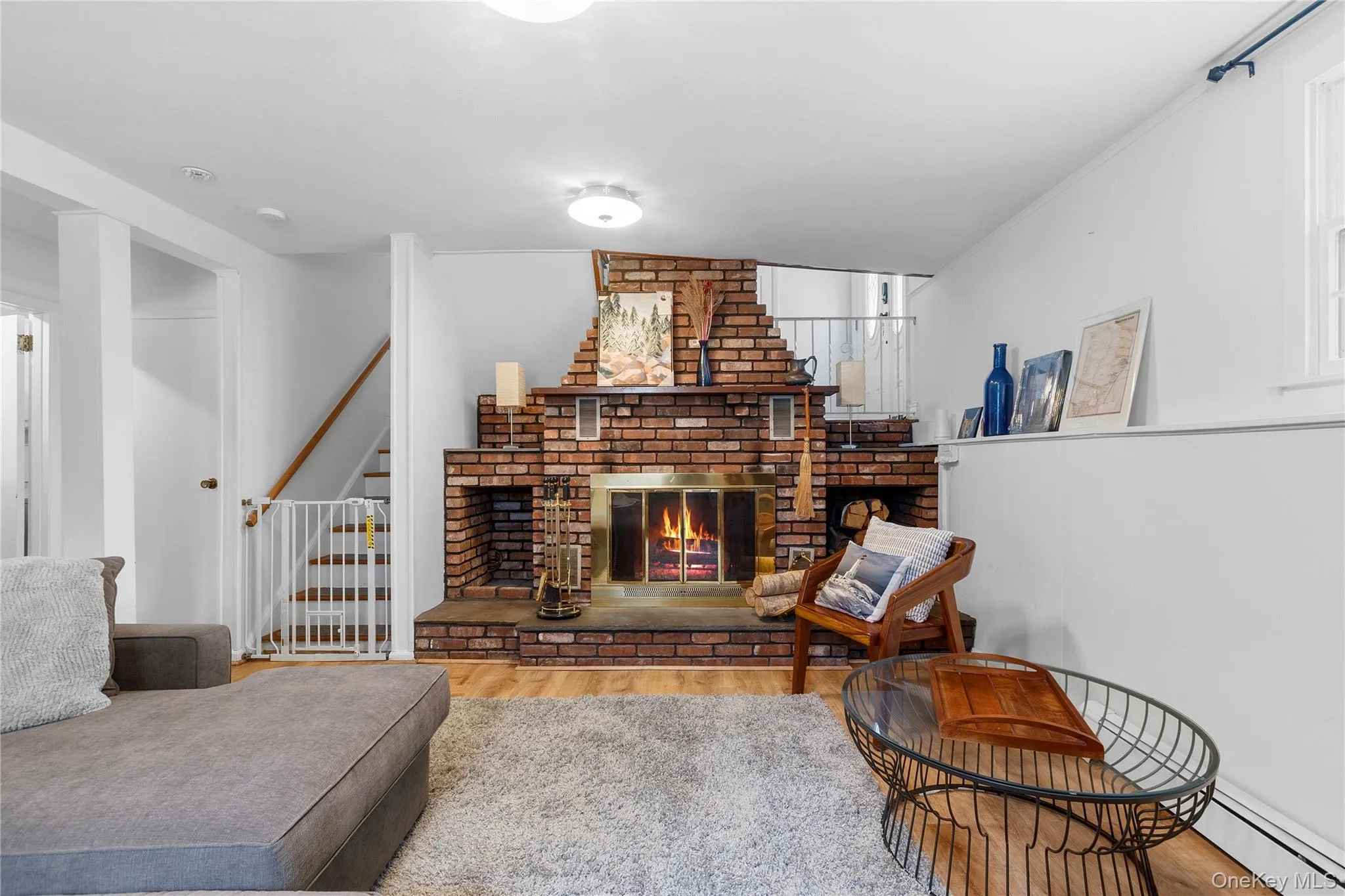 20 Walnut Street, Greenburgh, NY, 4 Bedrooms Bedrooms, 8 Rooms Rooms,2 BathroomsBathrooms,Residential Lease,For Rent,Walnut,0,1026507 20 Walnut Street, Greenburgh, NY, 4 Bedrooms Bedrooms, 8 Rooms Rooms,2 BathroomsBathrooms,Residential Lease,For Rent,Walnut,0,1026507