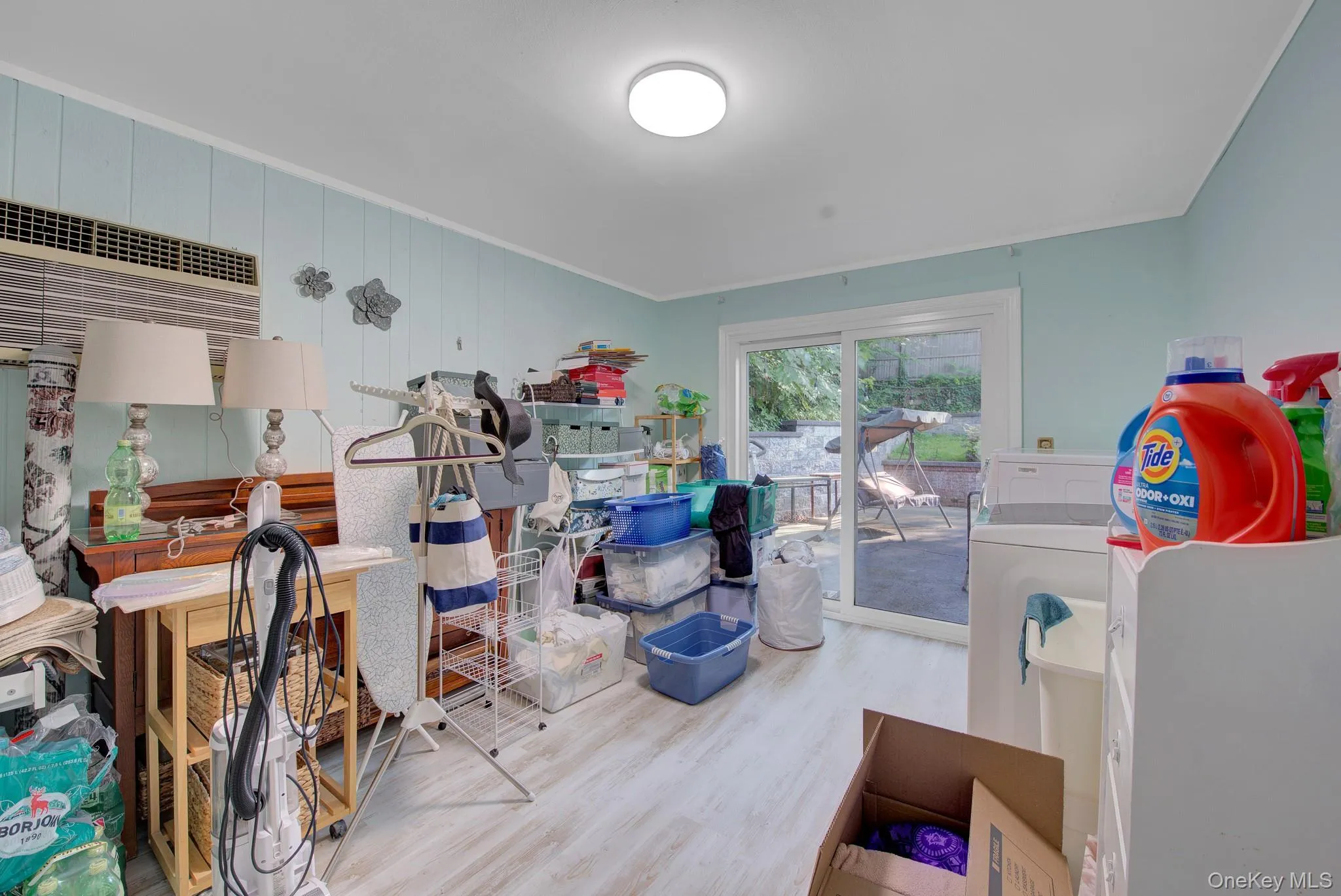 possible 4th bedroom or accessory apartment space possible 4th bedroom or accessory apartment space