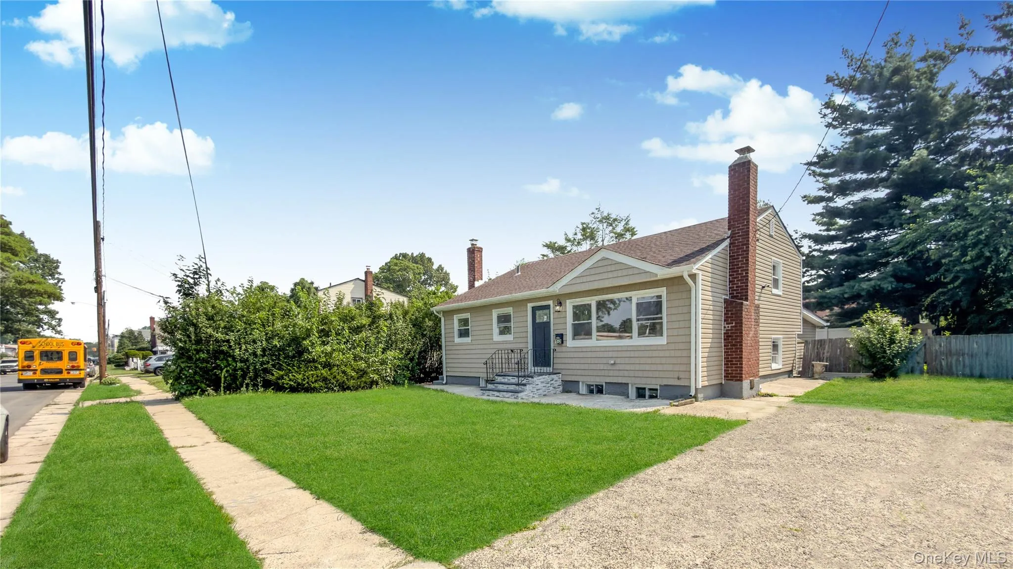 162 State Street, North Hempstead, NY, 5 Bedrooms Bedrooms, 16 Rooms Rooms,2 BathroomsBathrooms,Residential,For Rent,State,0,1026509 162 State Street, North Hempstead, NY, 5 Bedrooms Bedrooms, 16 Rooms Rooms,2 BathroomsBathrooms,Residential,For Rent,State,0,1026509