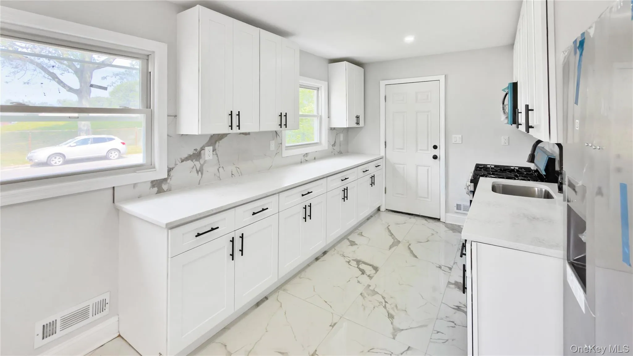 162 State Street, North Hempstead, NY, 5 Bedrooms Bedrooms, 16 Rooms Rooms,2 BathroomsBathrooms,Residential,For Rent,State,0,1026509 162 State Street, North Hempstead, NY, 5 Bedrooms Bedrooms, 16 Rooms Rooms,2 BathroomsBathrooms,Residential,For Rent,State,0,1026509