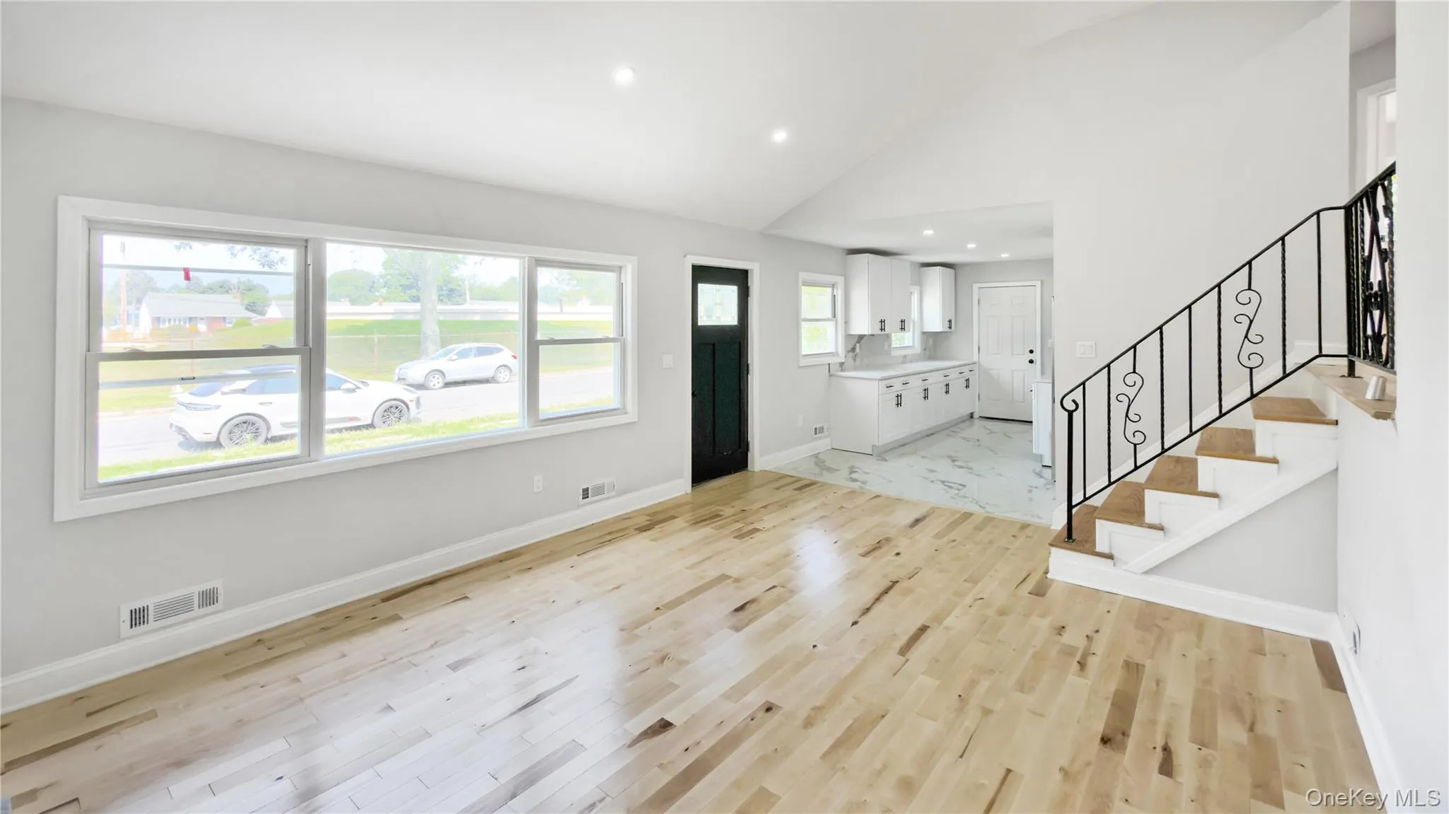162 State Street, North Hempstead, NY, 5 Bedrooms Bedrooms, 16 Rooms Rooms,2 BathroomsBathrooms,Residential,For Rent,State,0,1026509 162 State Street, North Hempstead, NY, 5 Bedrooms Bedrooms, 16 Rooms Rooms,2 BathroomsBathrooms,Residential,For Rent,State,0,1026509
