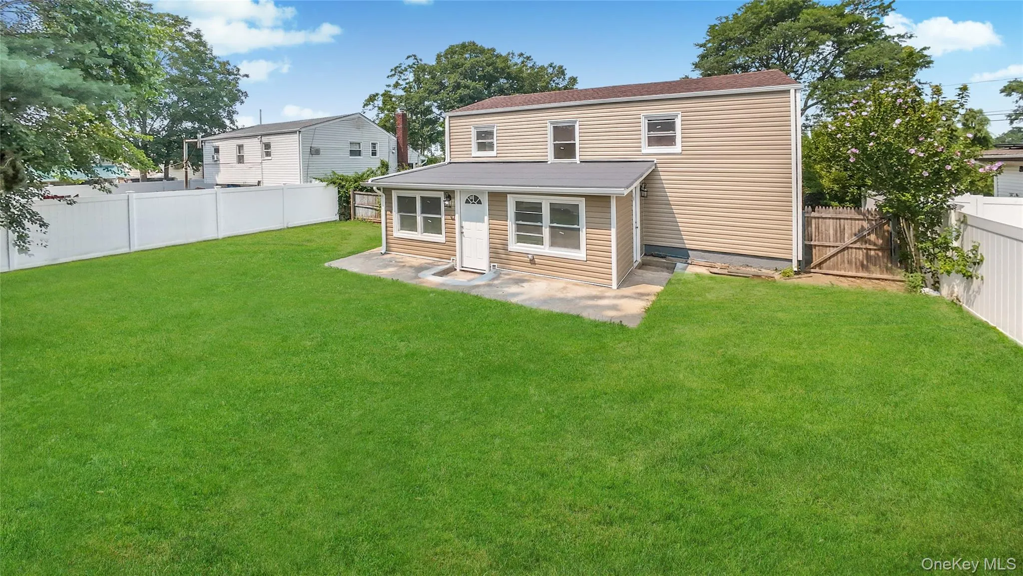 162 State Street, North Hempstead, NY, 5 Bedrooms Bedrooms, 16 Rooms Rooms,2 BathroomsBathrooms,Residential,For Rent,State,0,1026509 162 State Street, North Hempstead, NY, 5 Bedrooms Bedrooms, 16 Rooms Rooms,2 BathroomsBathrooms,Residential,For Rent,State,0,1026509