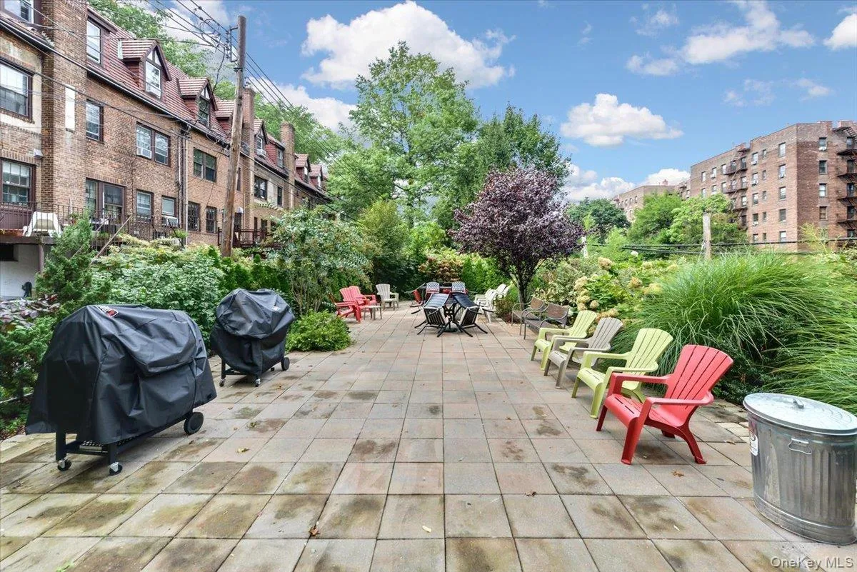 118-17 Union Turnpike, New York, NY, 1 Bedroom Bedrooms, 4 Rooms Rooms,1 BathroomBathrooms,Residential,For Rent,Union,0,1026510 118-17 Union Turnpike, New York, NY, 1 Bedroom Bedrooms, 4 Rooms Rooms,1 BathroomBathrooms,Residential,For Rent,Union,0,1026510