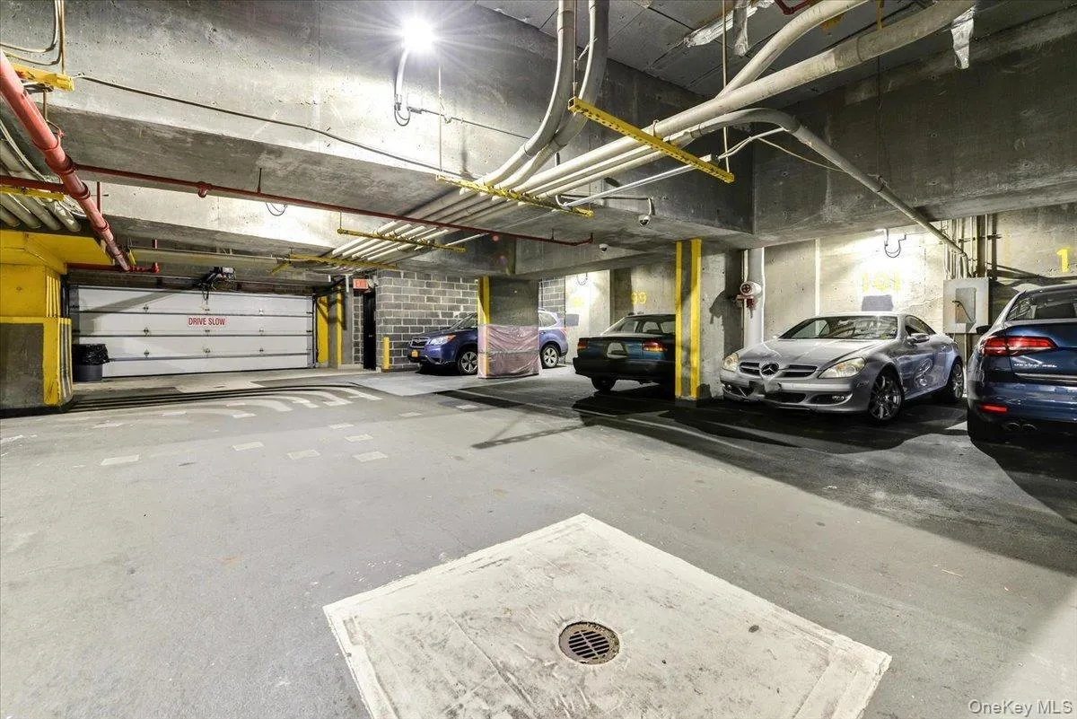 118-17 Union Turnpike, New York, NY, 1 Bedroom Bedrooms, 4 Rooms Rooms,1 BathroomBathrooms,Residential,For Rent,Union,0,1026510 118-17 Union Turnpike, New York, NY, 1 Bedroom Bedrooms, 4 Rooms Rooms,1 BathroomBathrooms,Residential,For Rent,Union,0,1026510
