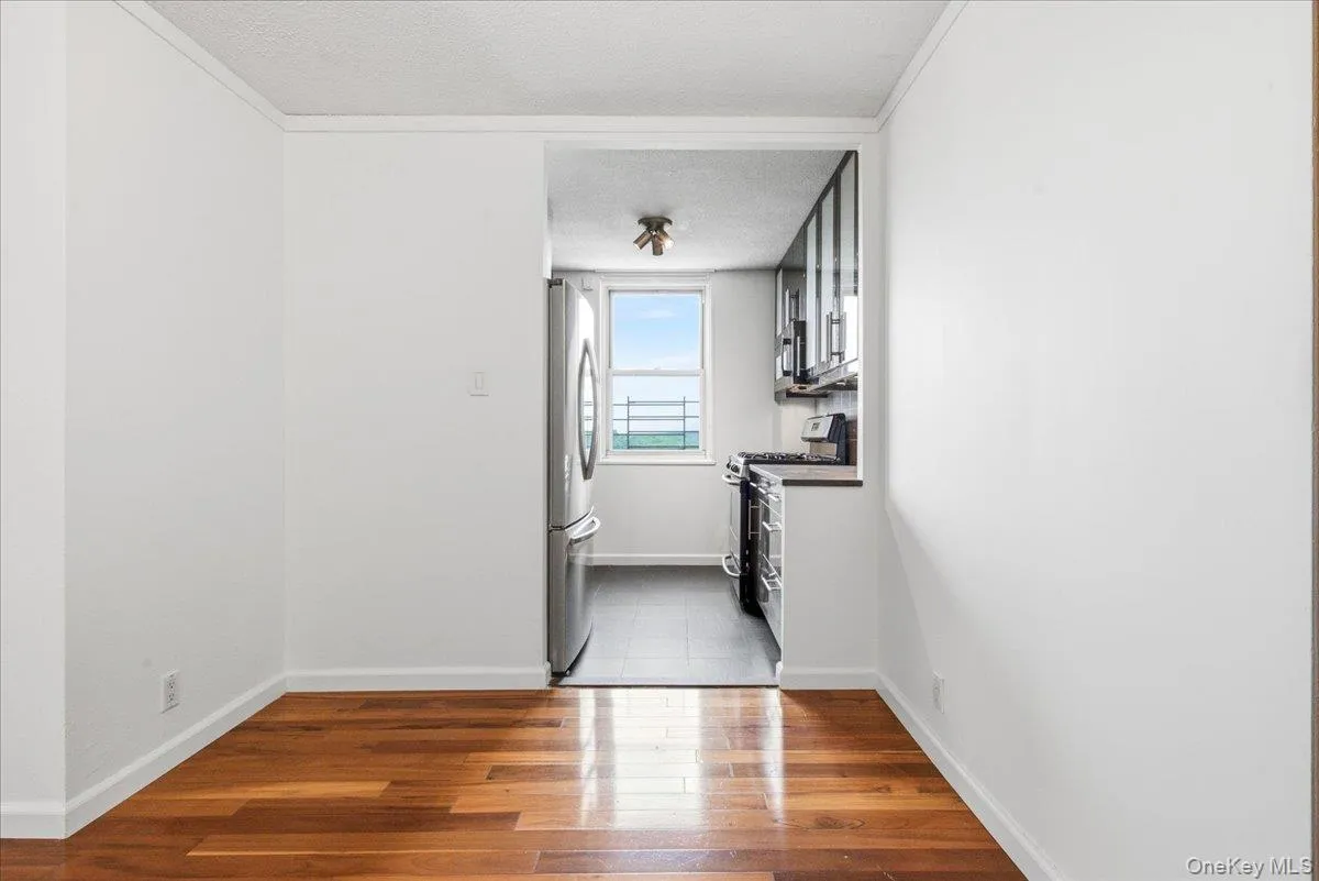 118-17 Union Turnpike, New York, NY, 1 Bedroom Bedrooms, 4 Rooms Rooms,1 BathroomBathrooms,Residential,For Rent,Union,0,1026510 118-17 Union Turnpike, New York, NY, 1 Bedroom Bedrooms, 4 Rooms Rooms,1 BathroomBathrooms,Residential,For Rent,Union,0,1026510
