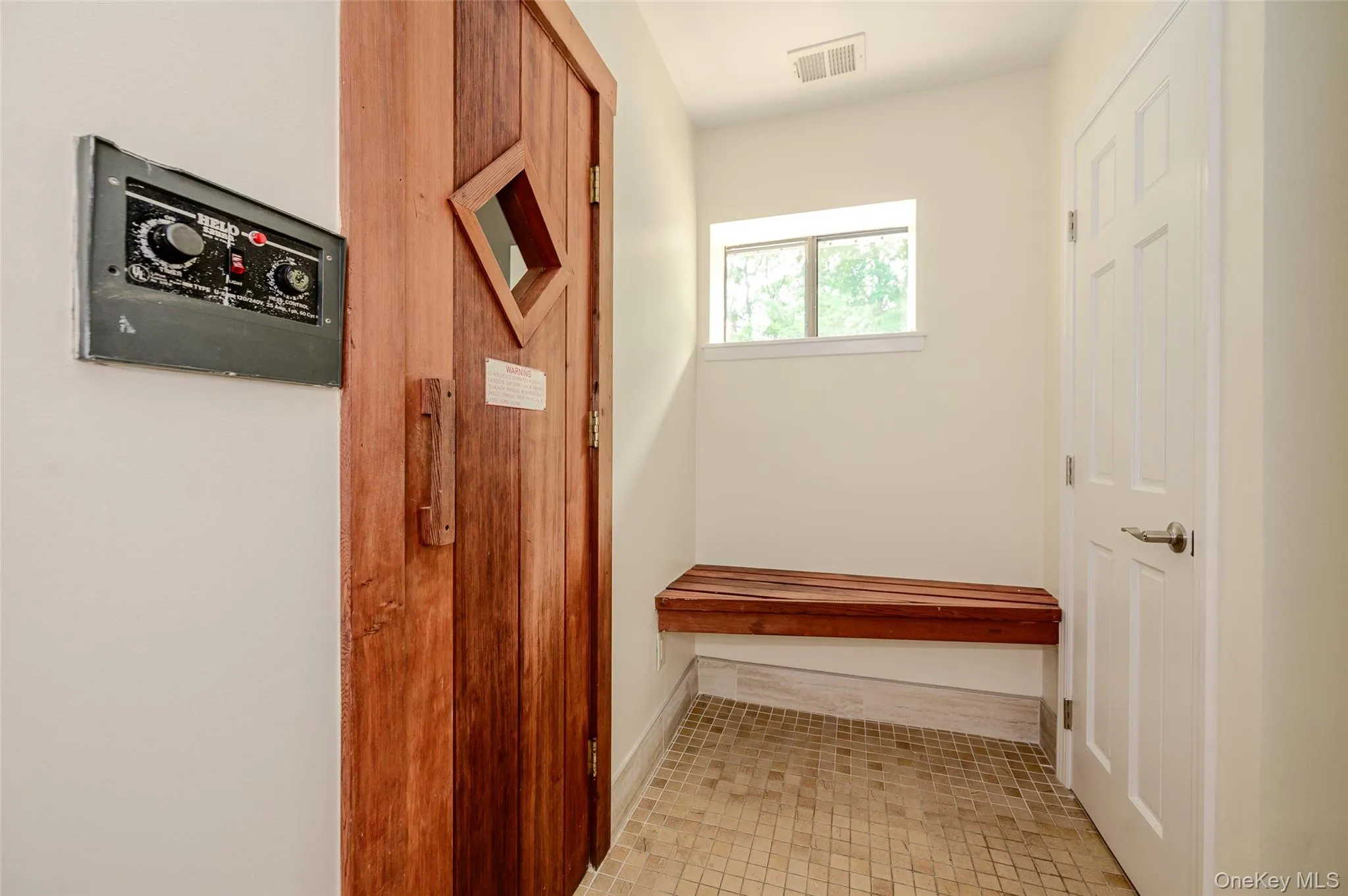 Bathrooms include showers and sauna Bathrooms include showers and sauna