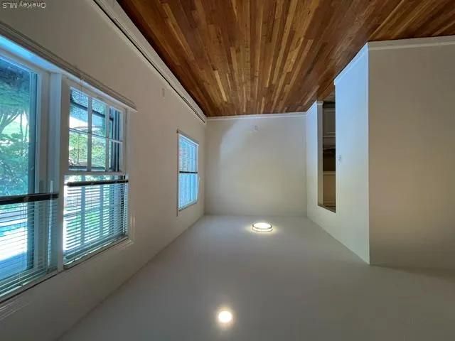86 Shore Road, North Hempstead, NY, 1 Bedroom Bedrooms, 3 Rooms Rooms,1 BathroomBathrooms,Residential Lease,For Rent,Shore,0,1026523 86 Shore Road, North Hempstead, NY, 1 Bedroom Bedrooms, 3 Rooms Rooms,1 BathroomBathrooms,Residential Lease,For Rent,Shore,0,1026523